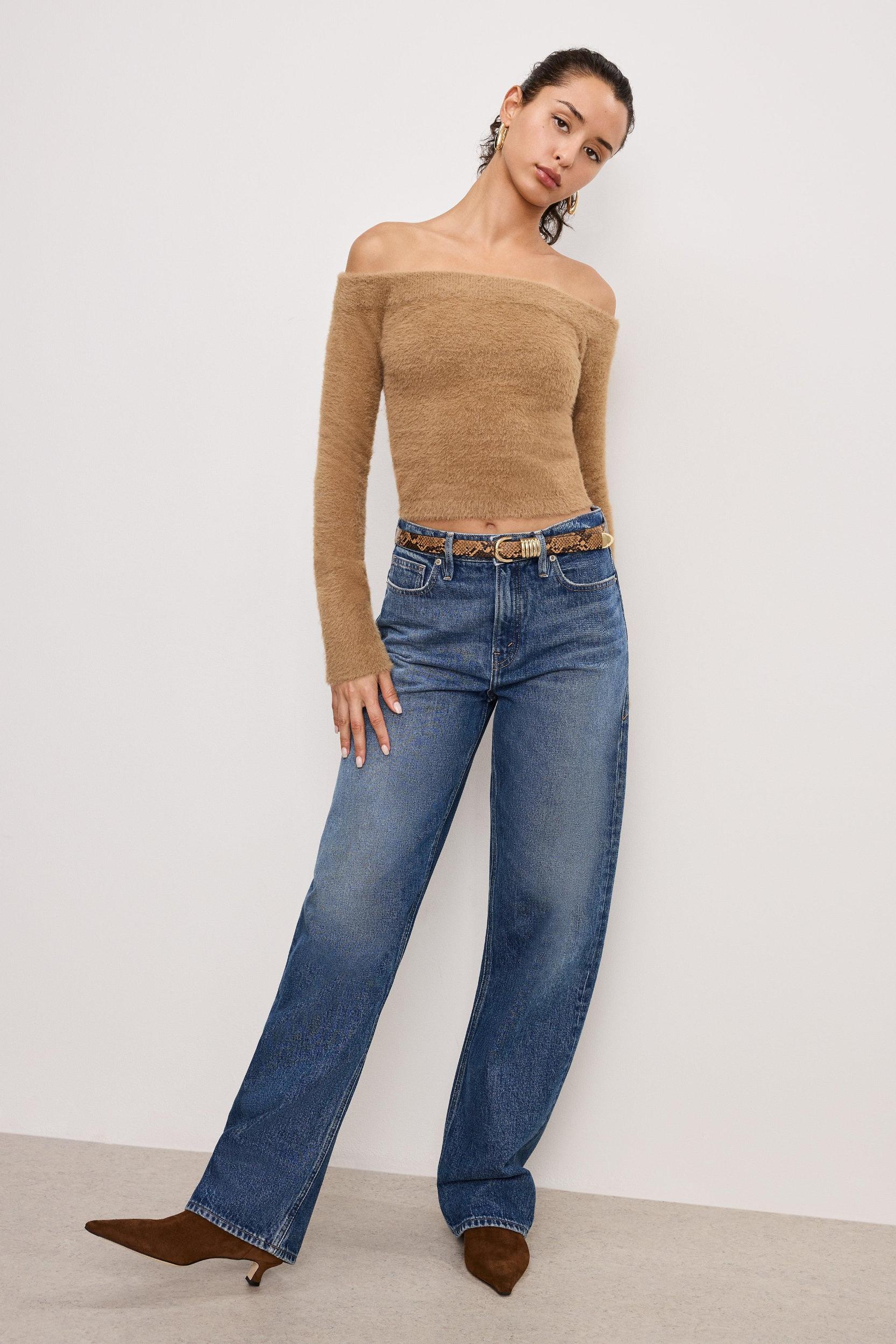 OFF SHOULDER PLUSH TOP | WARM CARAMEL003 Product Image