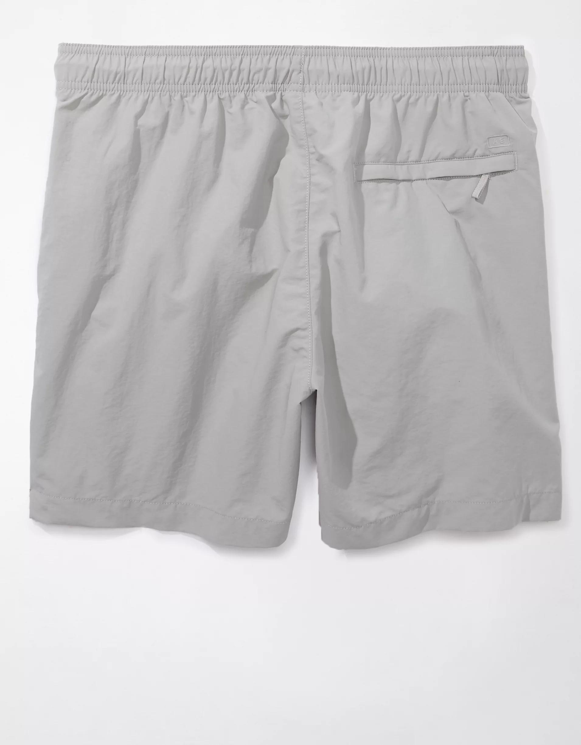 AE 24/7 5.5" Trekker Short Product Image