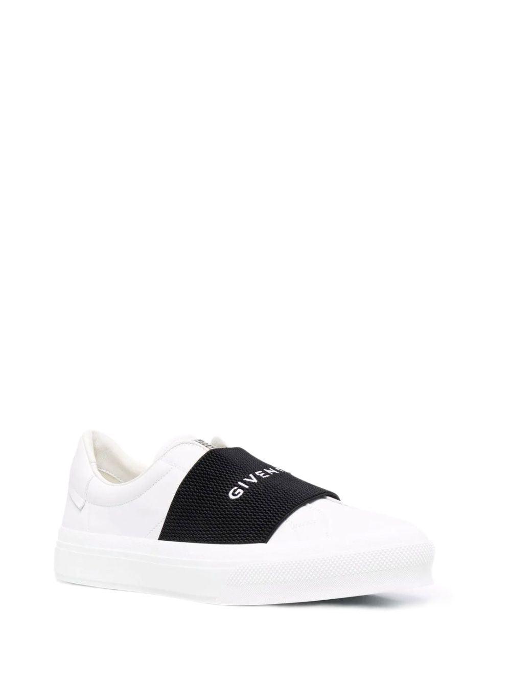 GIVENCHY Logo-embroidered Slip-on Leather Sneakers In White Black Product Image
