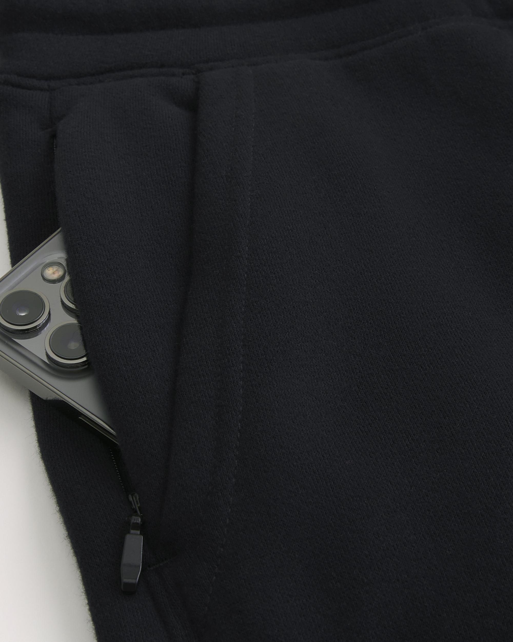 Oracle Red Bull Racing Graphic Relaxed Fleece Joggers Product Image