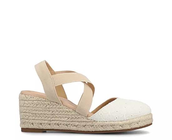 Journee Ashlee Women's Platform Espadrille Wedge Sandals,  Product Image