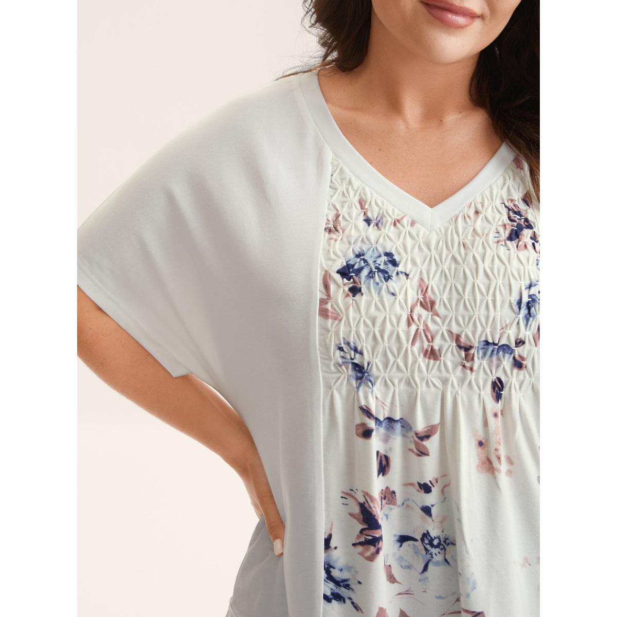Plus Size Stretchy Handmade Shirred Relaxed-Fit T-Shirt WhiteSmoke Women Gathered V-neck Casual T-shirts BloomChic 14-16/1X Product Image