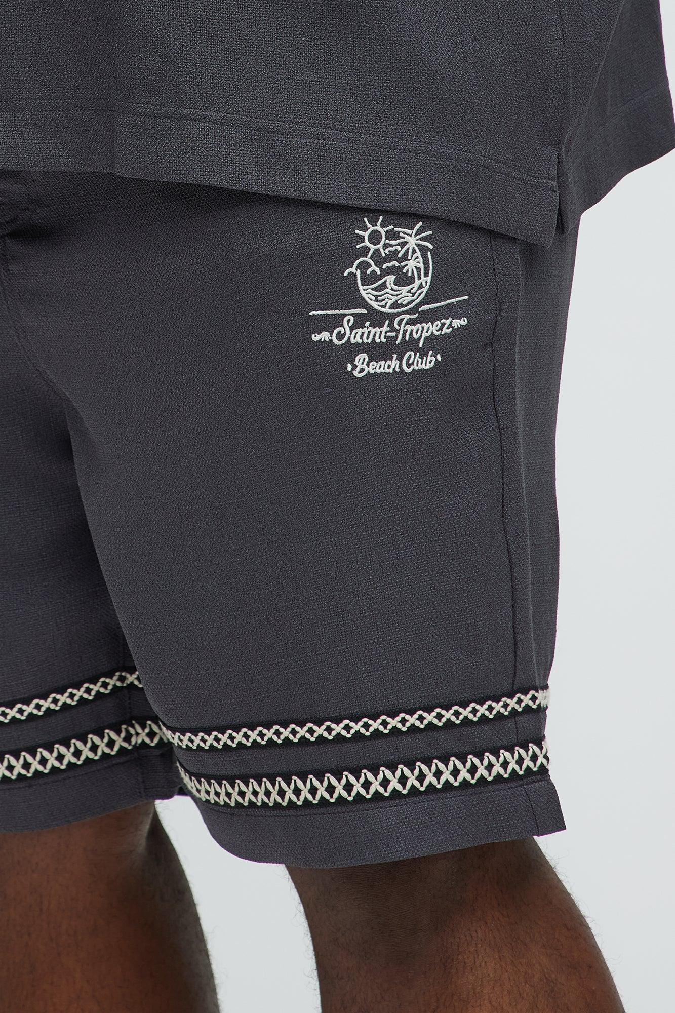 Saint Tropez Beach Club Linen Like Relaxed Short - Black Product Image