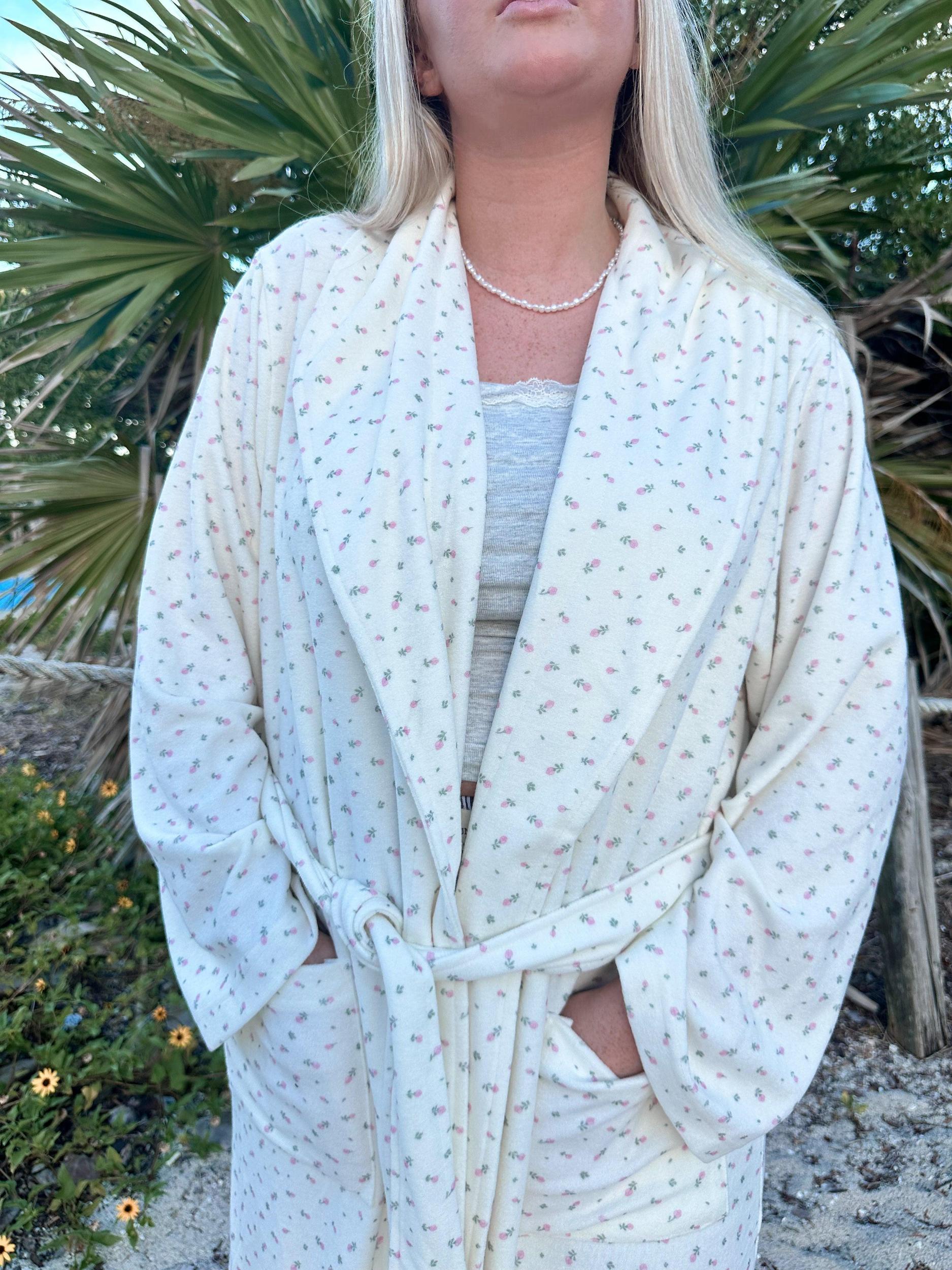 Pink Roses Dream Hotel Robe Product Image
