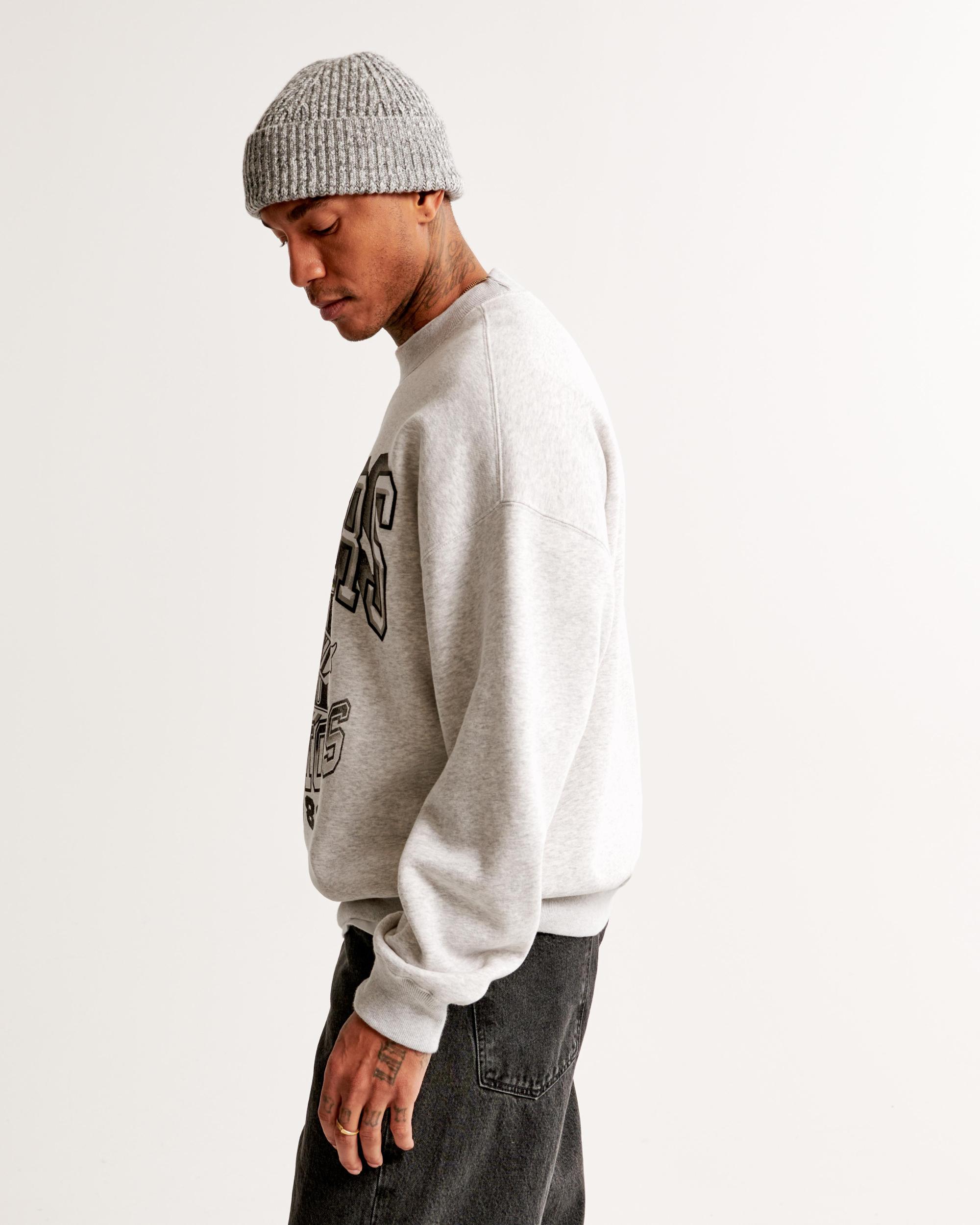 New England Patriots Graphic Crew Sweatshirt Product Image