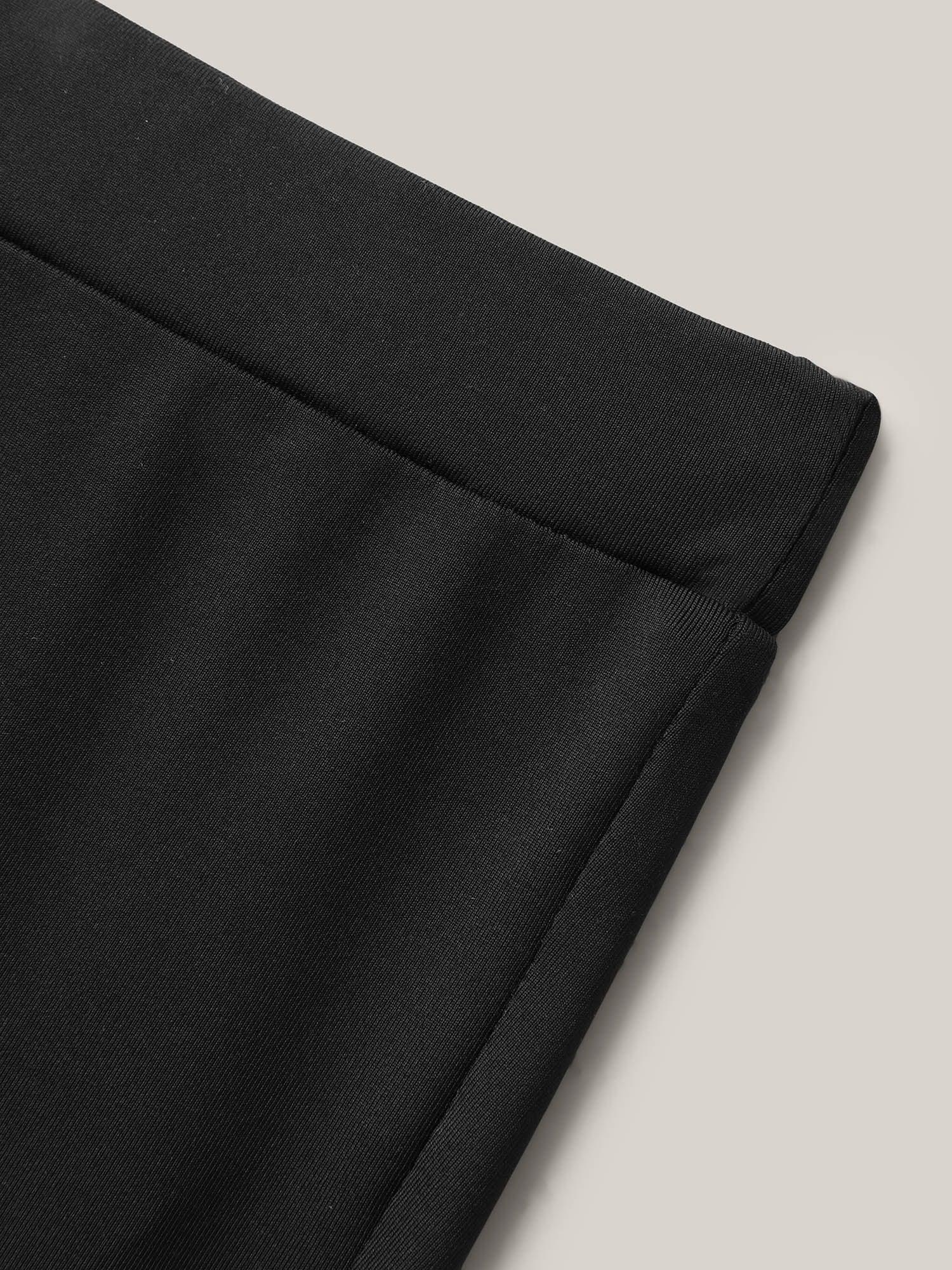 Stretchy Mid Waist Tight-Fit Shorts Female Product Image