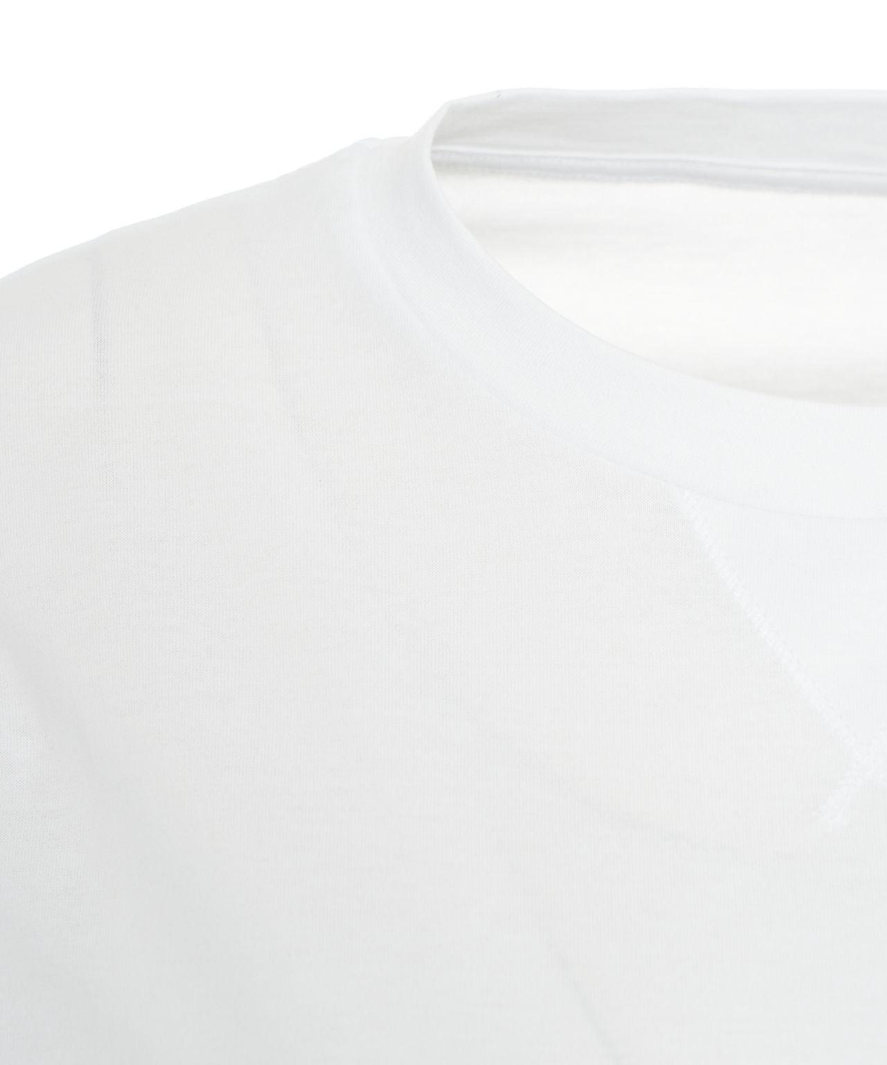 T-shirt with logo patch Product Image