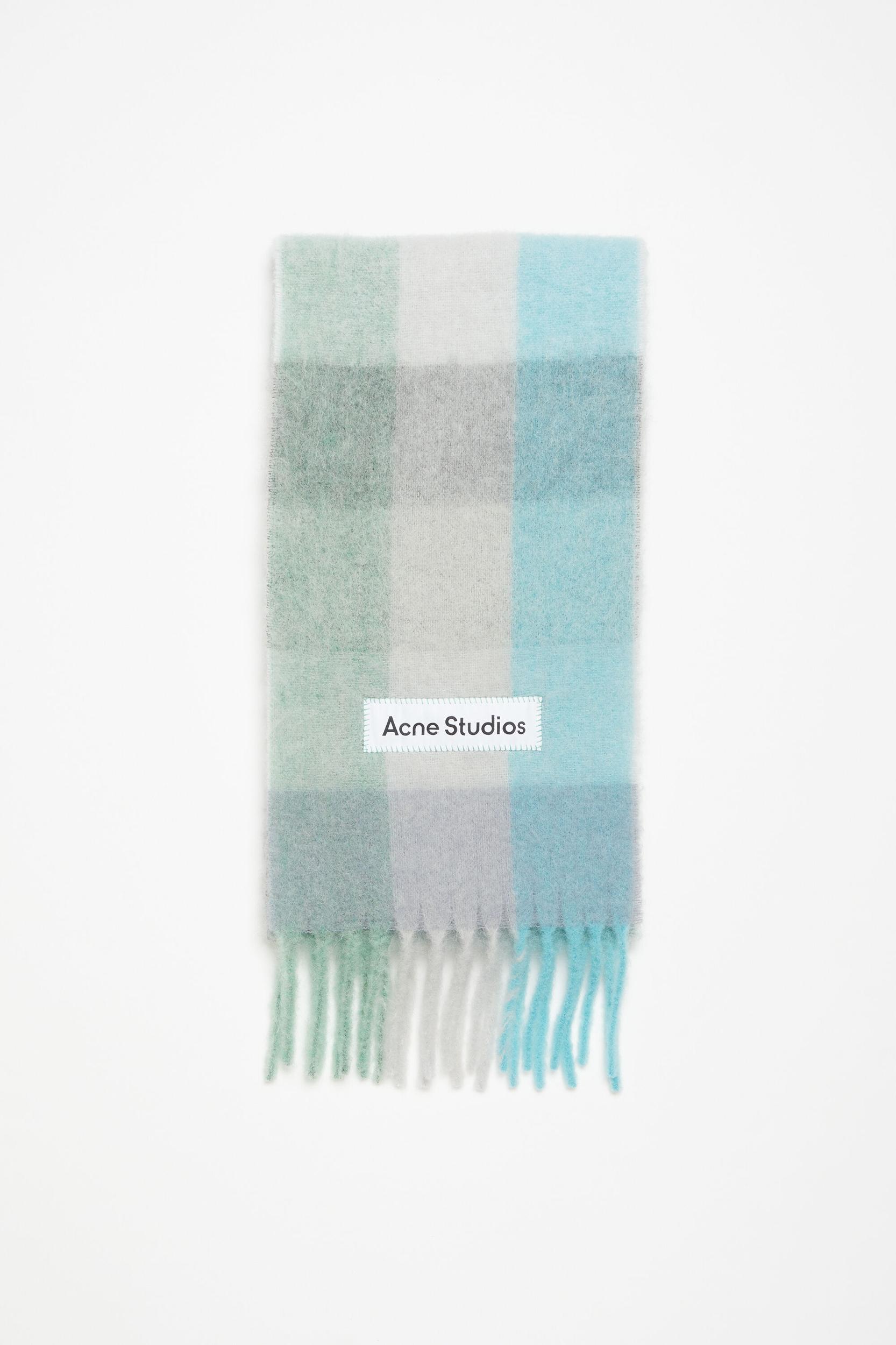 Mohair checked scarf Product Image