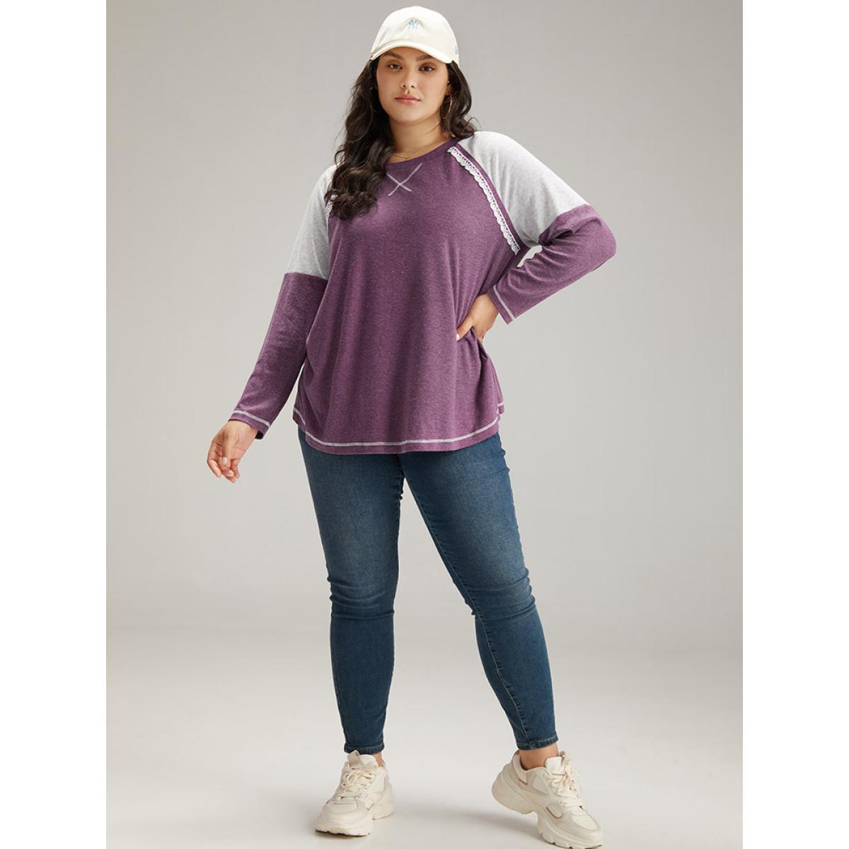 Plus Size Two Tone Lace Trim Stitch Raglan Sleeve T-shirt Mauve Women Casual Contrast Plain Round Neck Dailywear T-shirts BloomChic 12/L Product Image