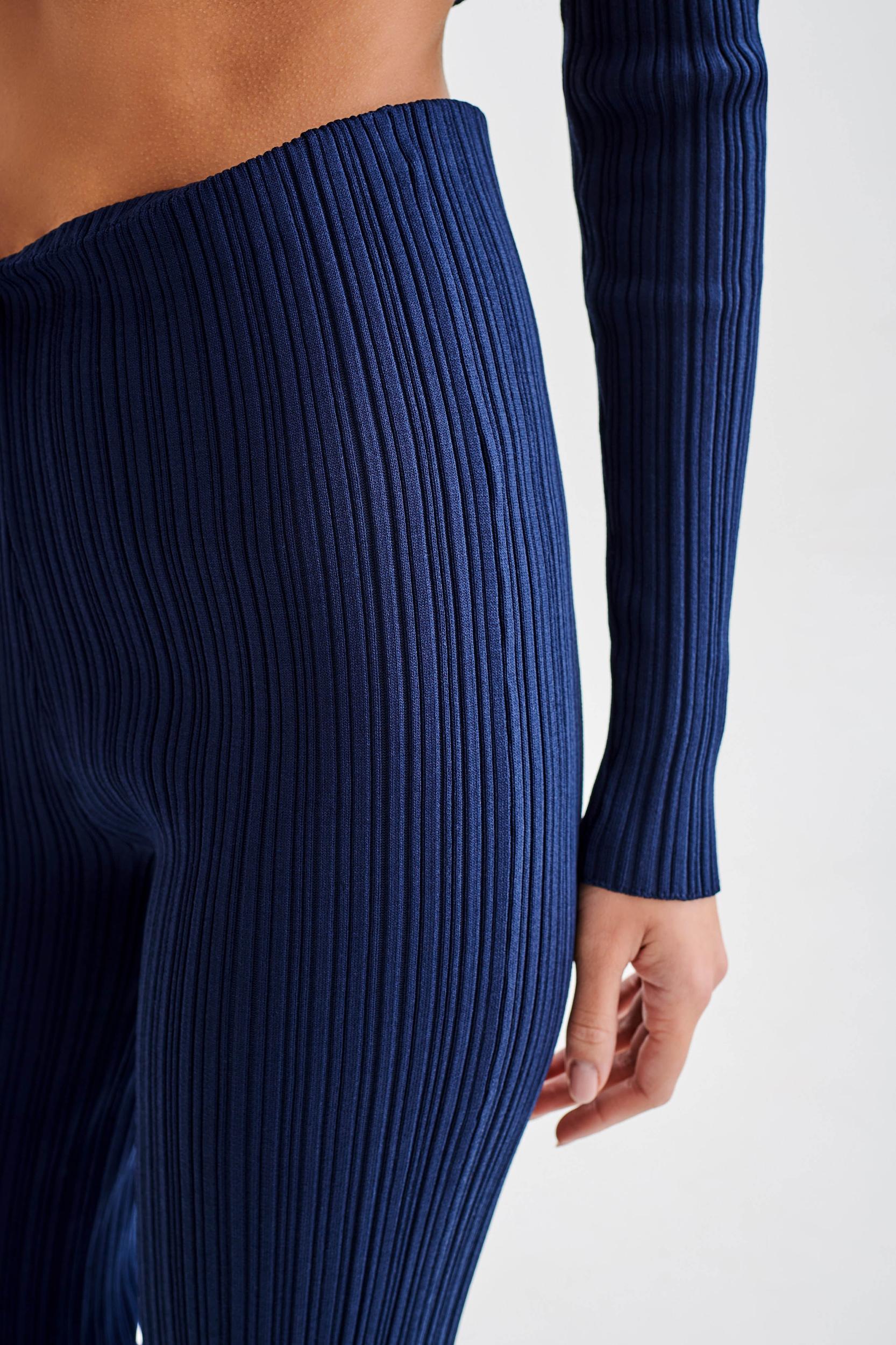 Chiara Straight Leg Rib Knit Pant - Navy Product Image