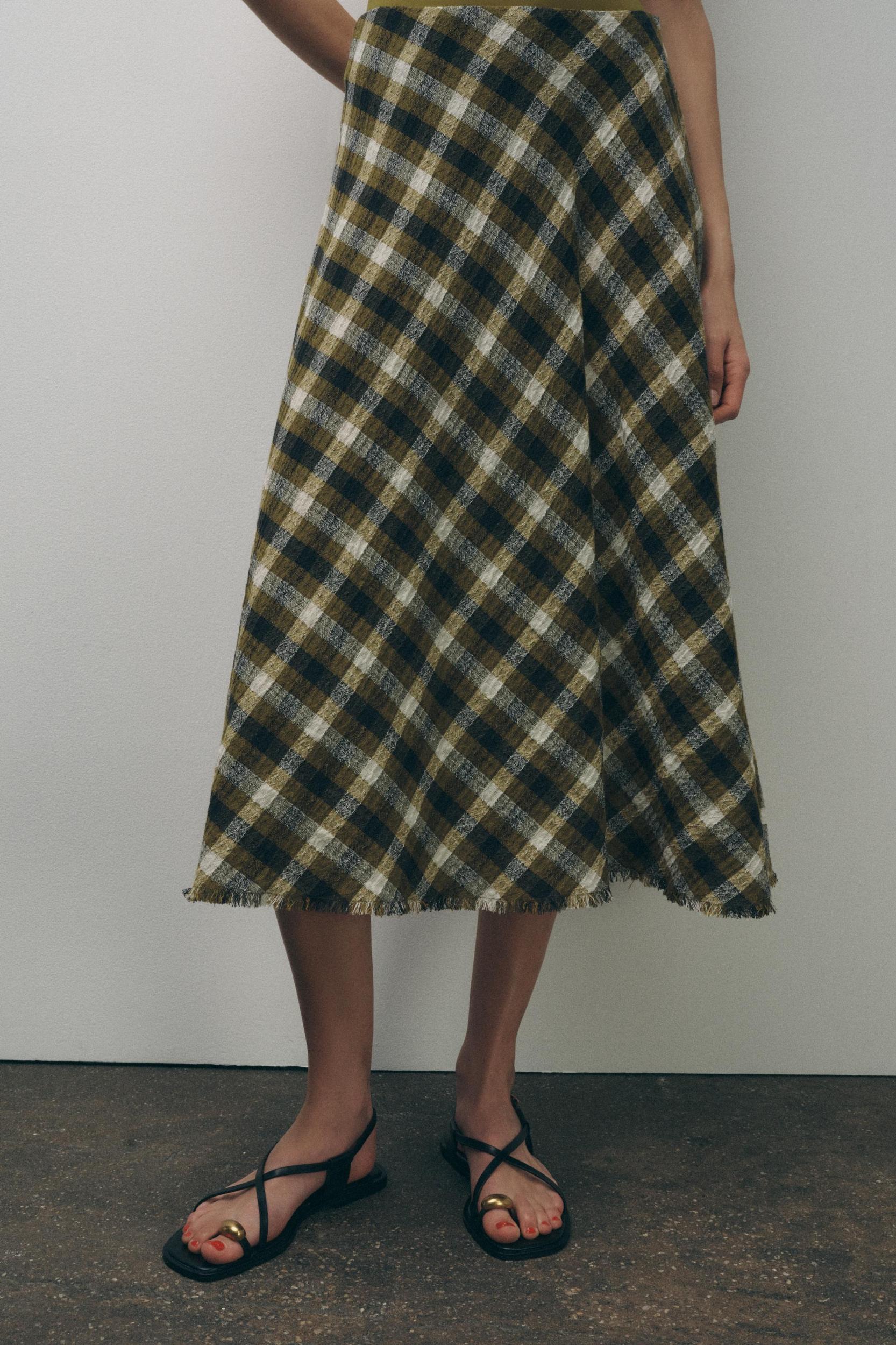 CHECKERED MIDI SKIRT ZW COLLECTION Product Image