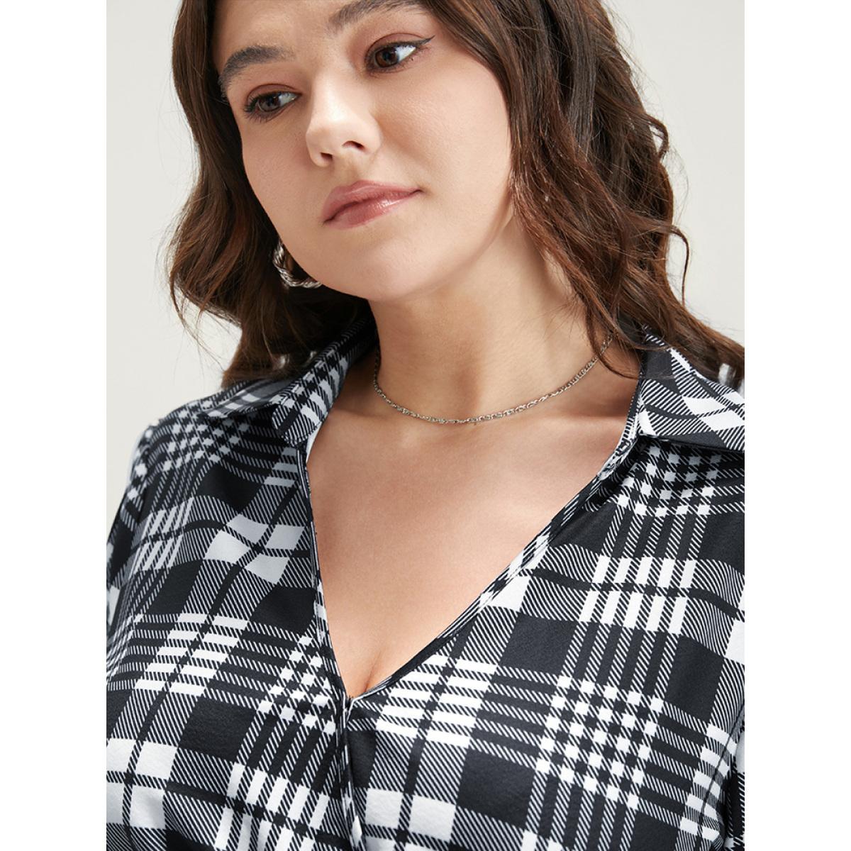 Plus Size Plaid Surplice Neck Lantern Sleeve Pocket Belt Midi Dress Black Women At the Office Elastic Waist V-neck Long Sleeve Curvy Midi Dress BloomChic 12/L Product Image