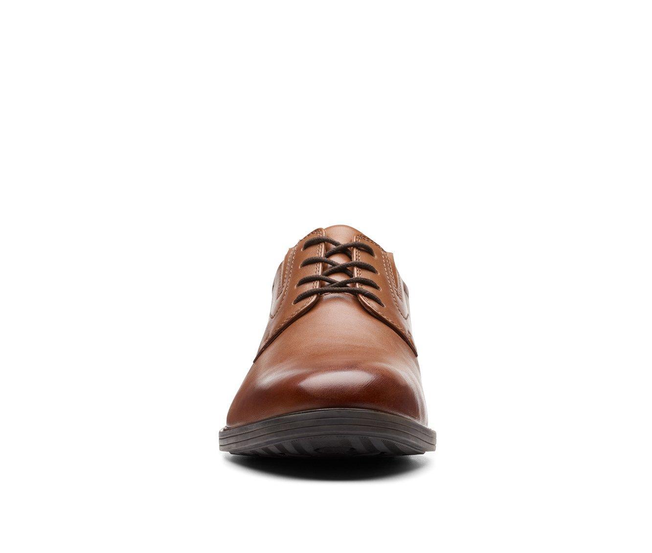Men's Clarks Whiddon Plain Dress Oxfords Product Image