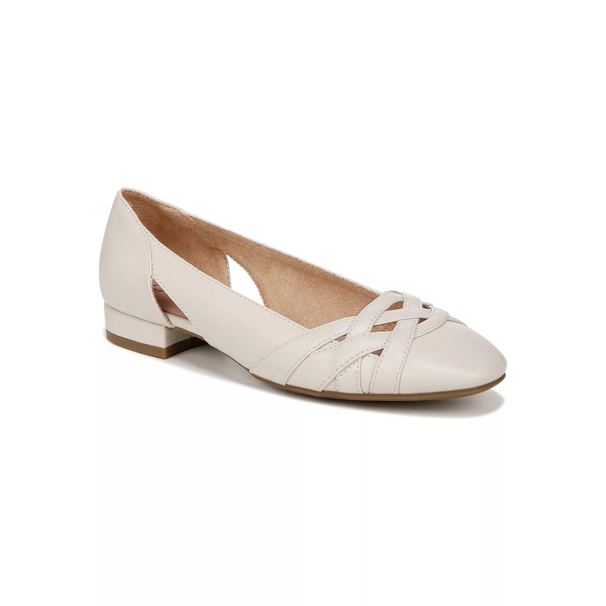 Lifestride Womens Carmen Flat Product Image