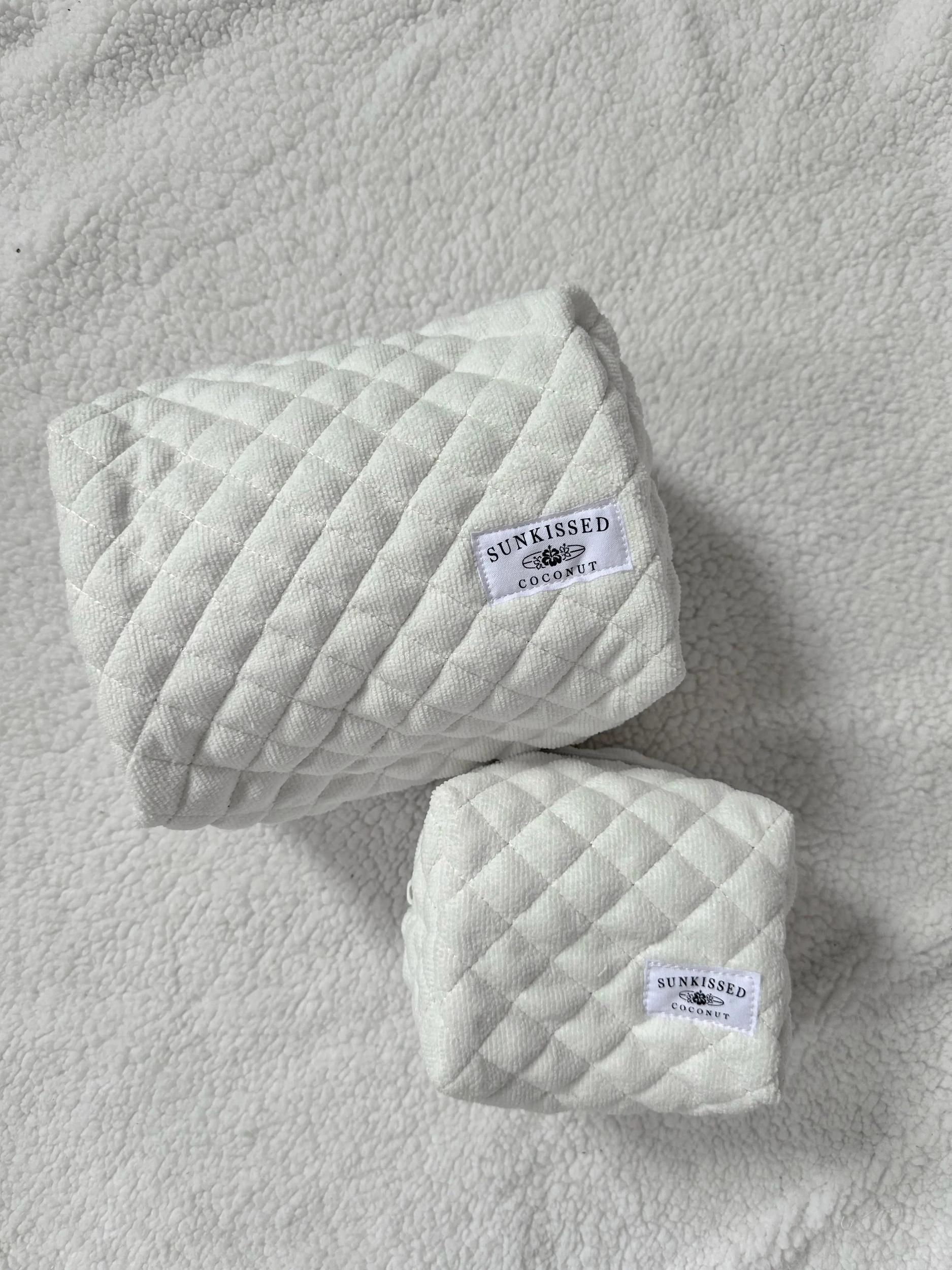 Large Teddy Bear Quilted Handmade Travel Bag Product Image