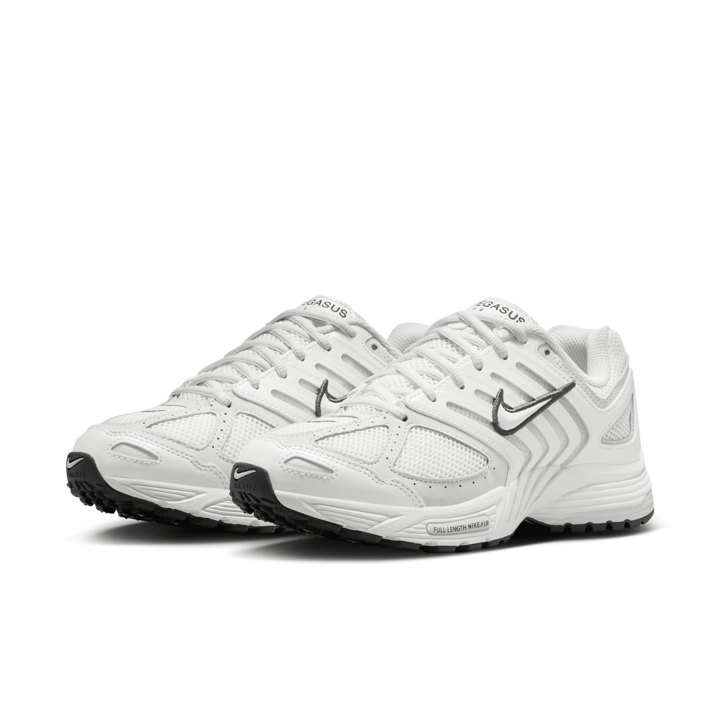 Nike Womens Air Pegasus 2005 Shoes | HQ5718-600 Product Image