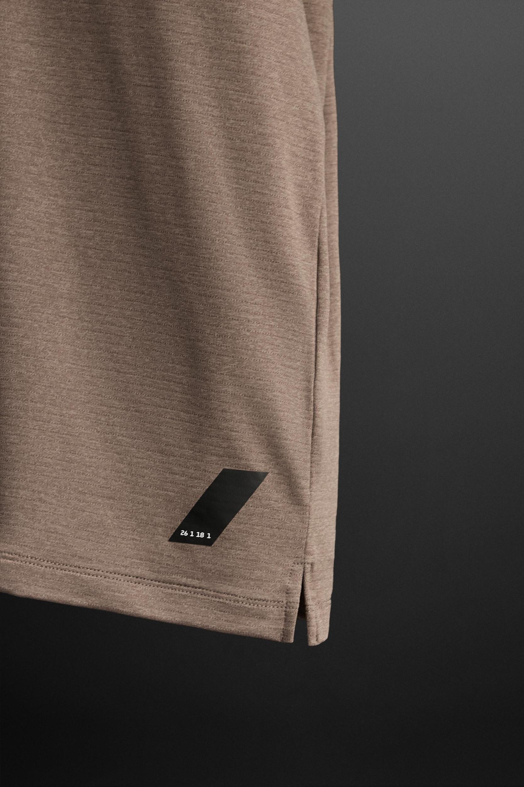 LIGHTWEIGHT TEXTURED T-SHIRT Product Image
