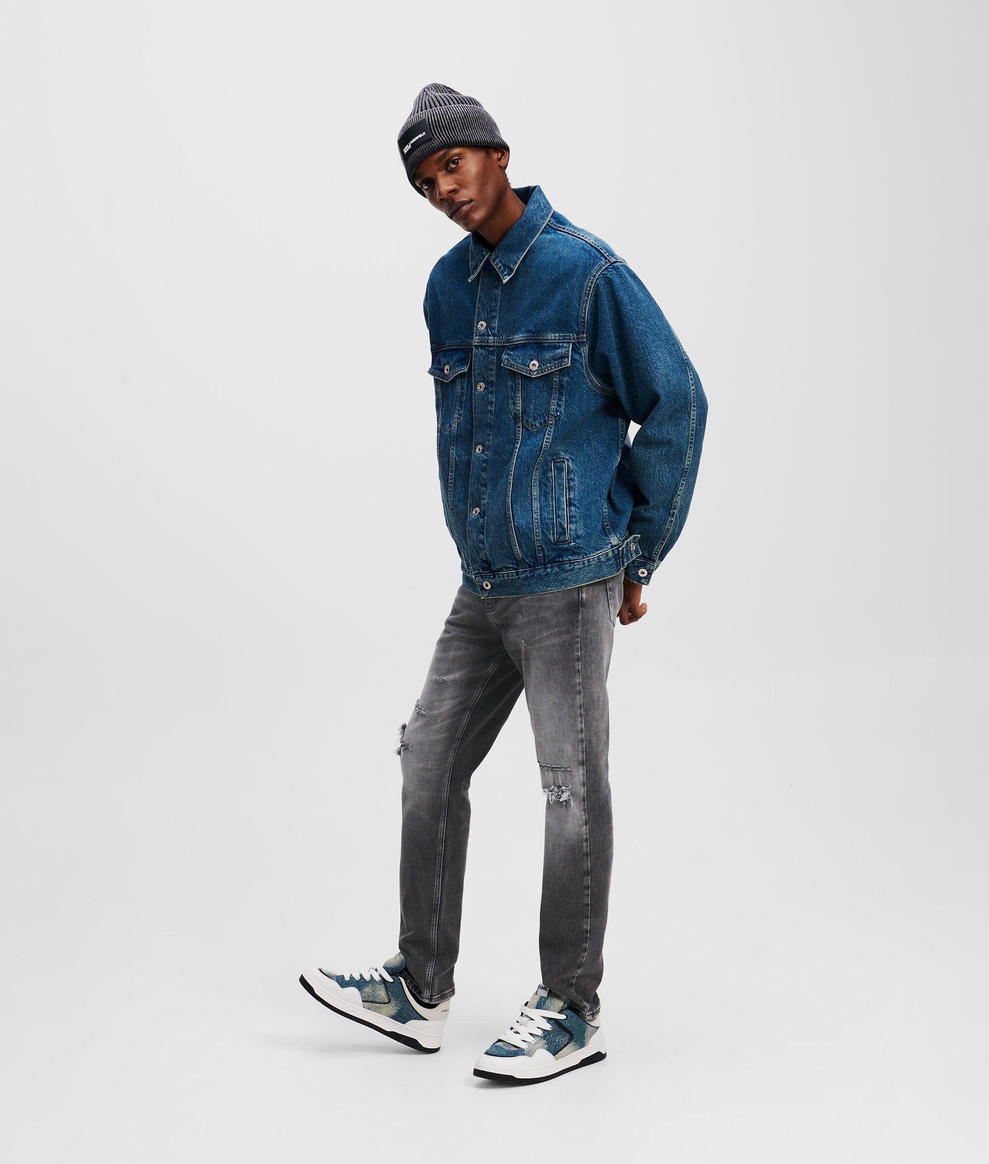 DISTRESSED SLIM JEANS Product Image