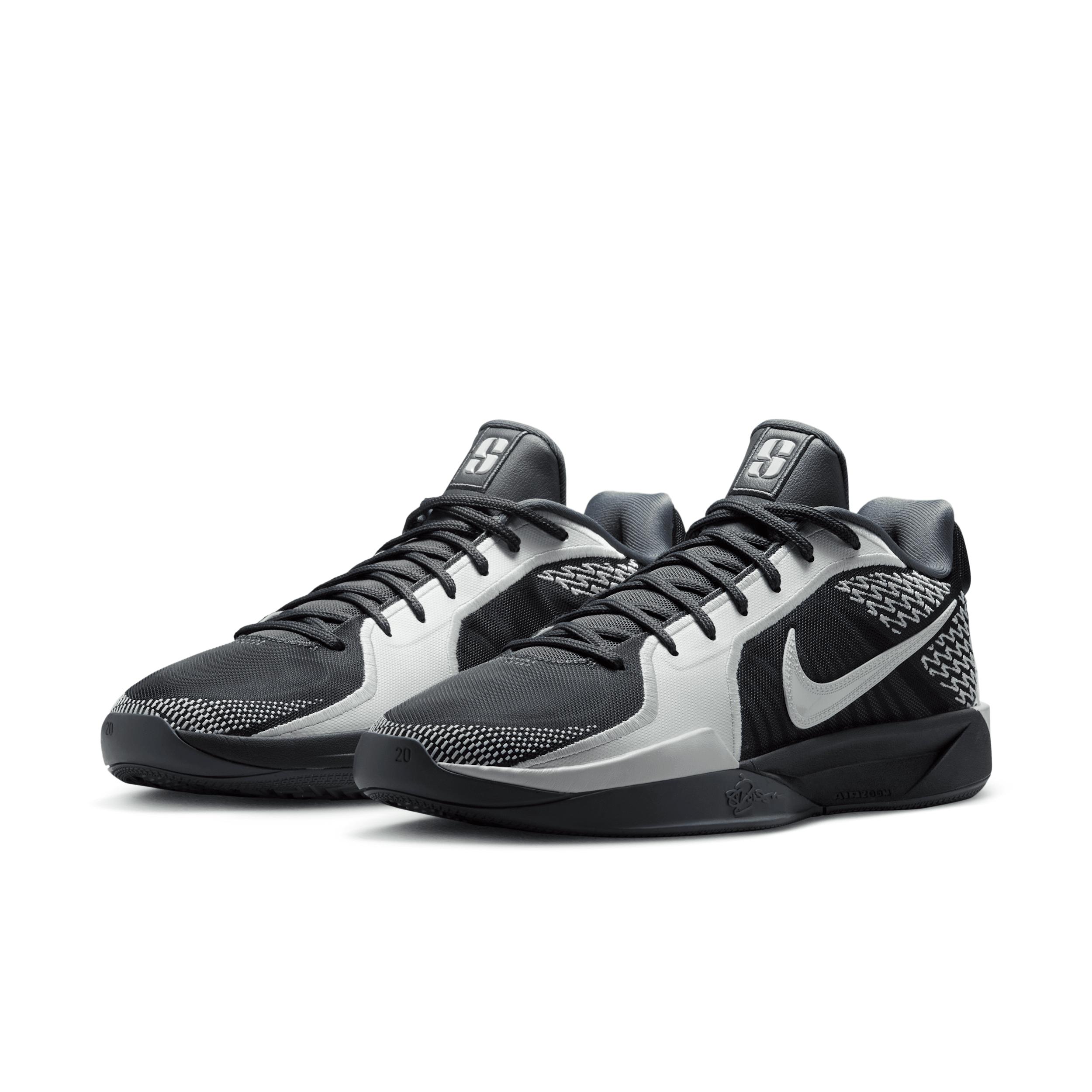 Nike Women's Sabrina 2 Basketball Shoes Product Image
