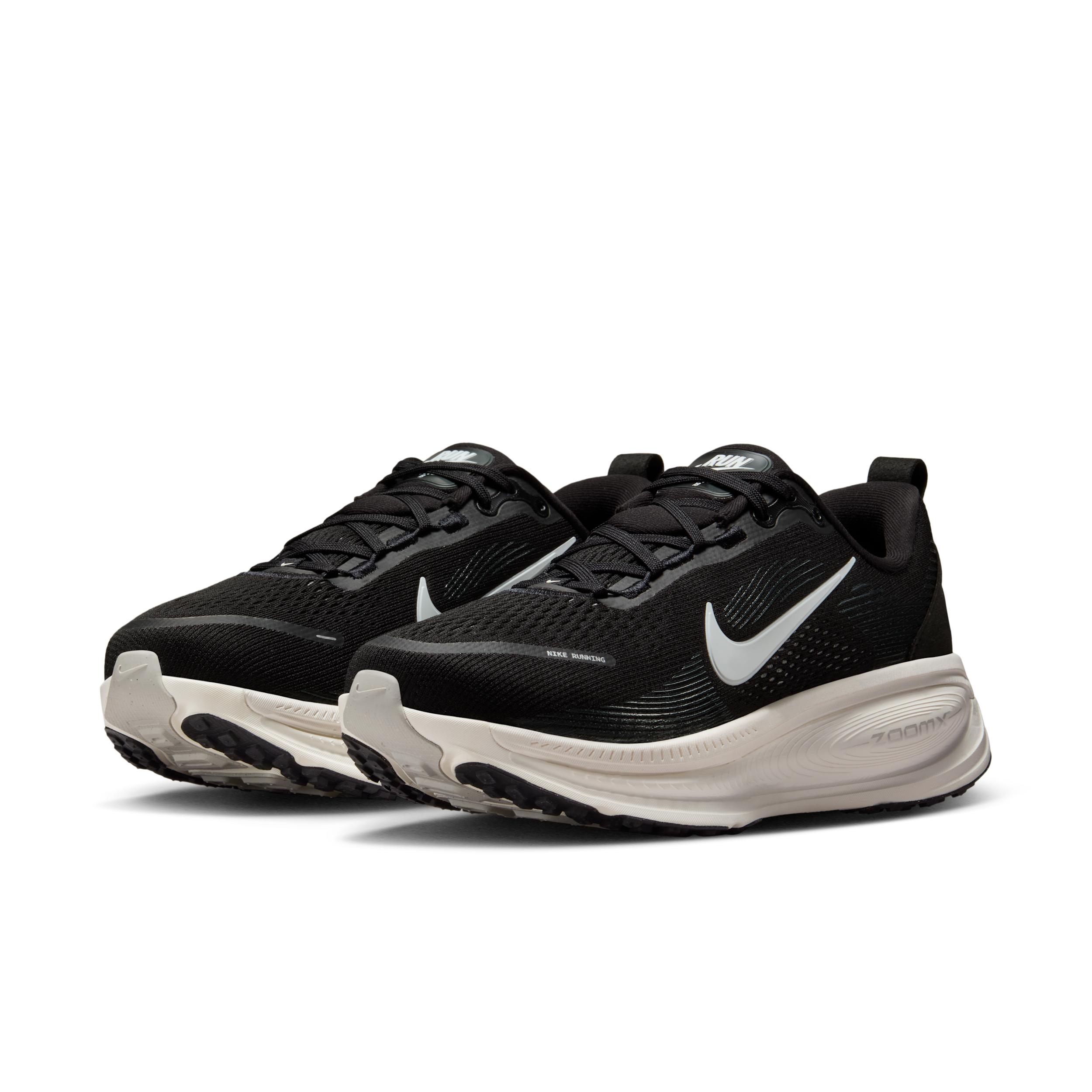 Nike Women's Vomero 18 Road Running Shoes (Extra Wide) Product Image