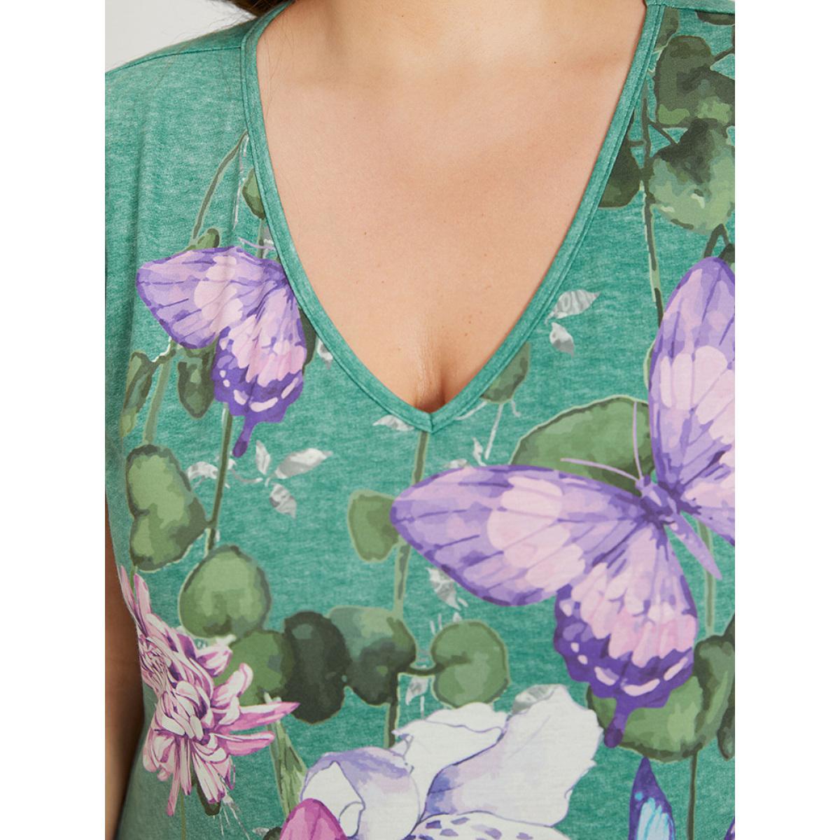 Plus Size Floral & Butterfly Print V Neck Pocket Tank Dress Mint Women Casual Printed V-neck Sleeveless Curvy Midi Dress BloomChic 14-16/1X Product Image