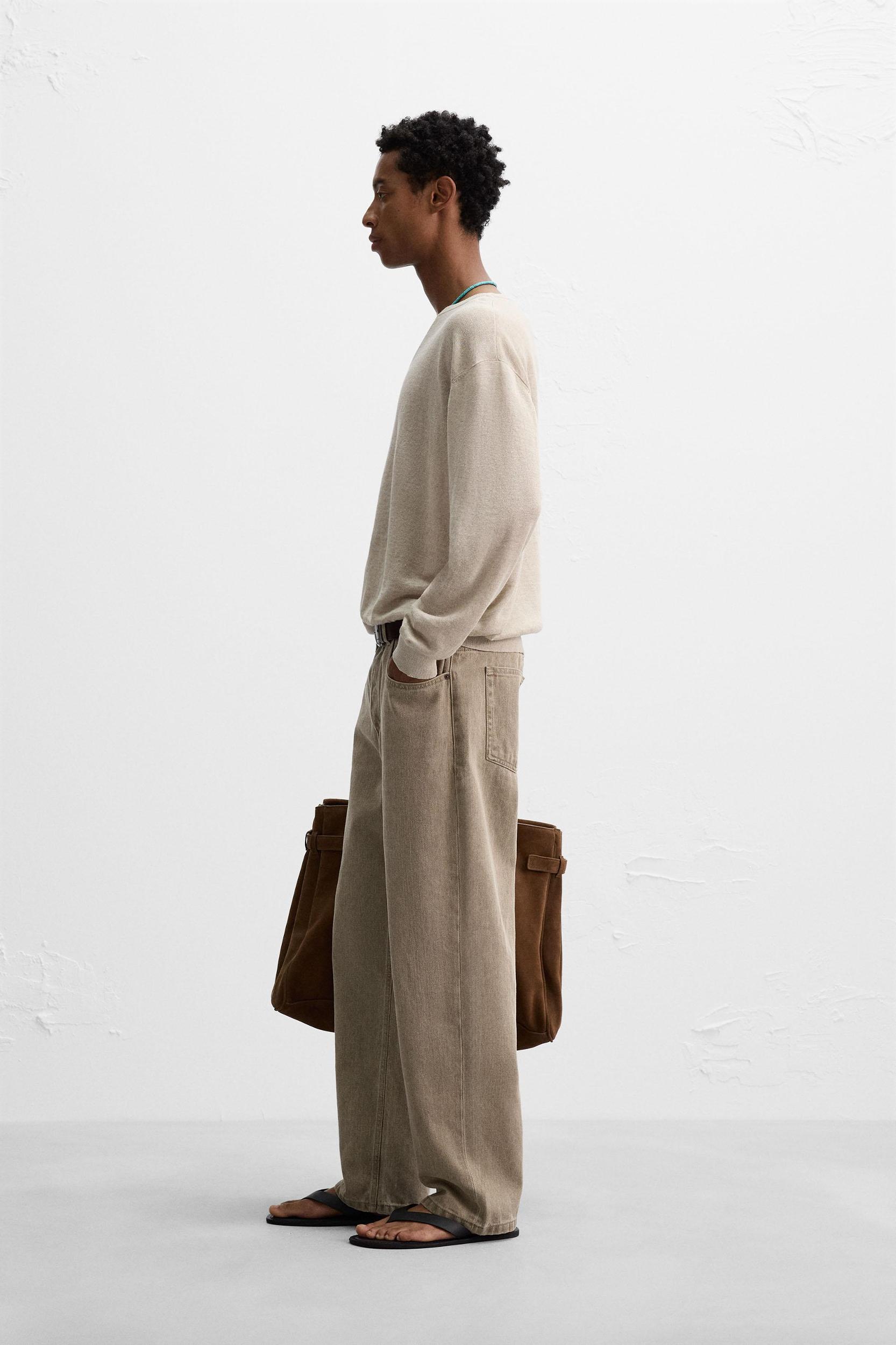 SLIM STRAIGHT FIT JEANS Product Image