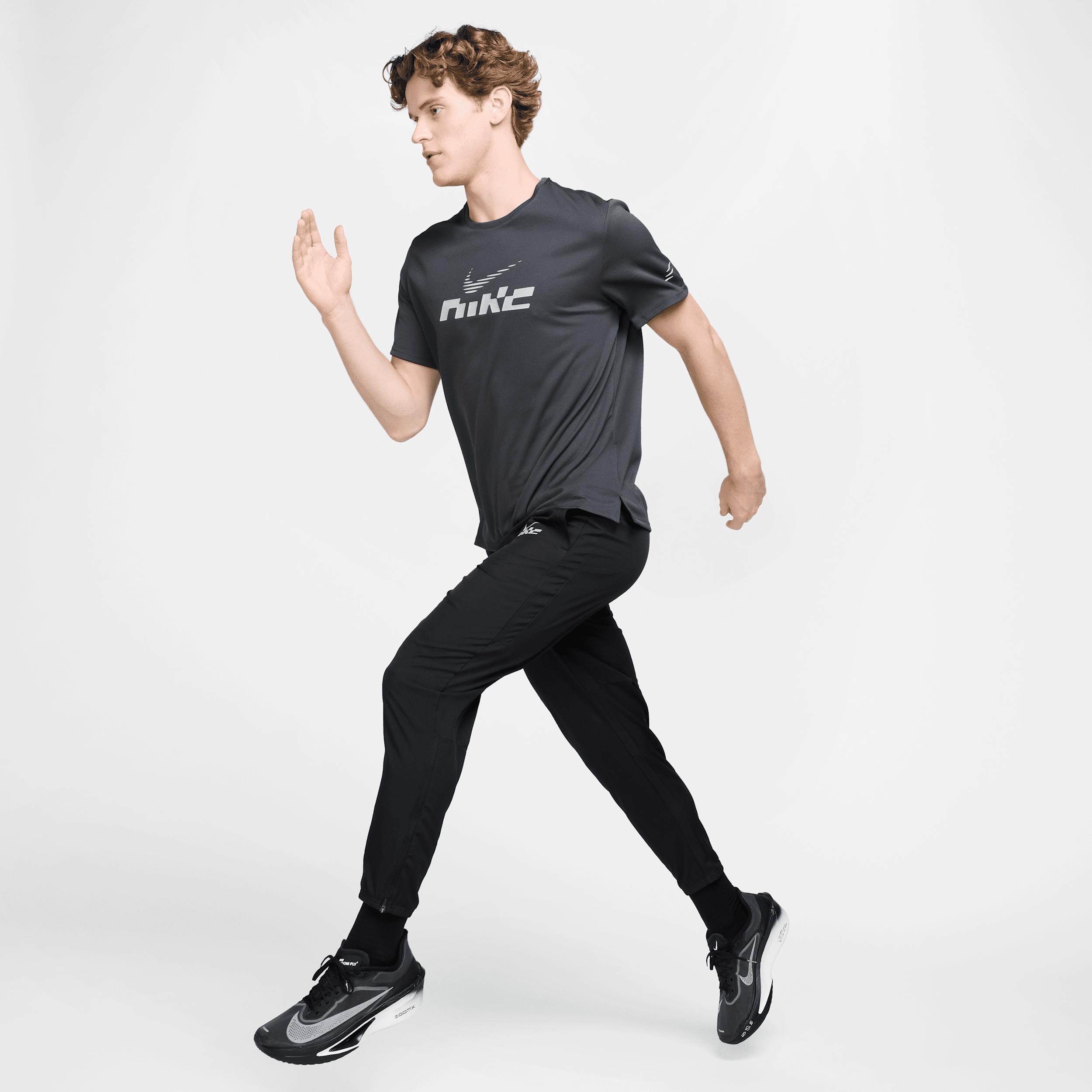 Nike Mens Challenger Flash Dri-FIT Woven Running Pants | IB3774-010 Product Image