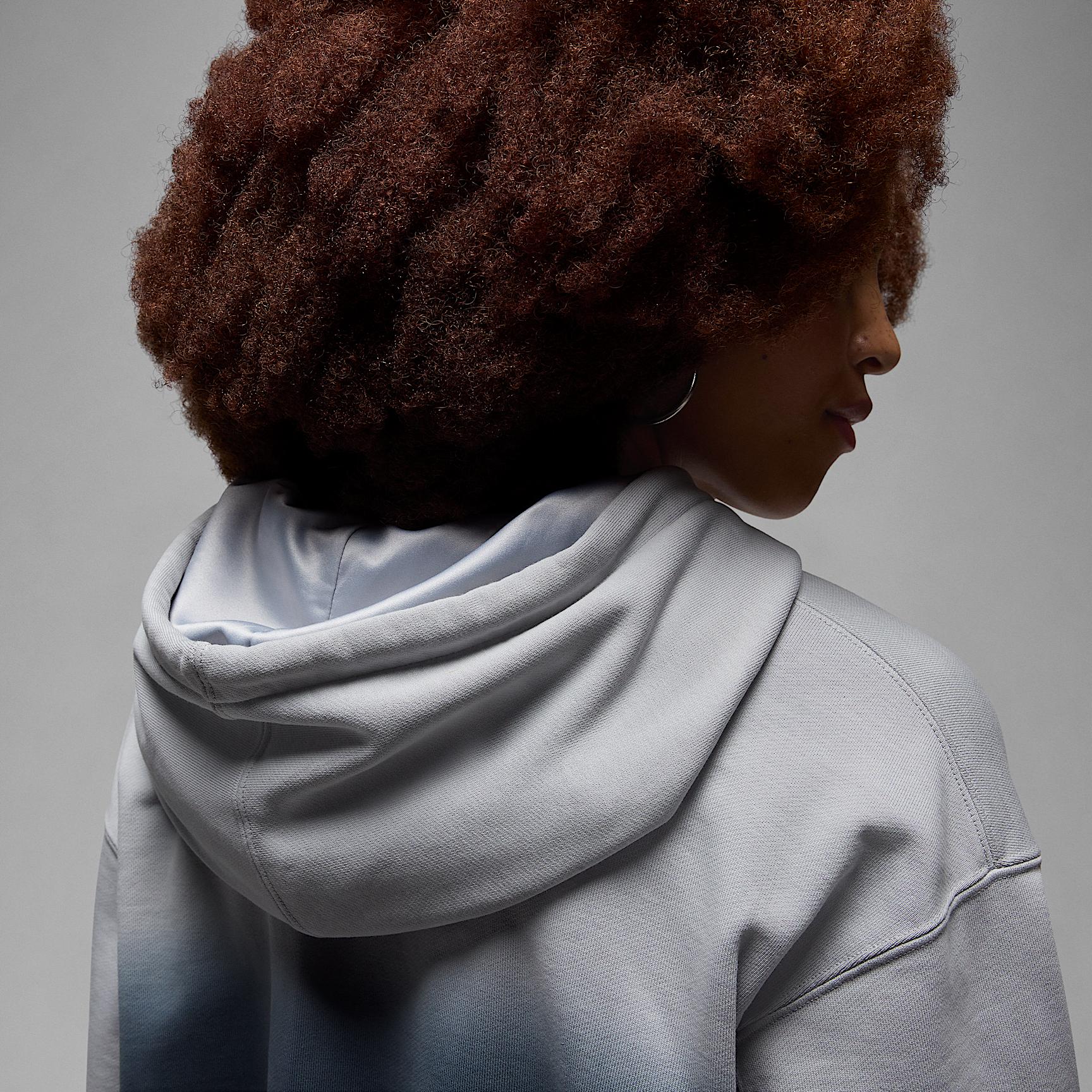 Jordan Flight Fleece Women's Satin-Lined Pullover Hoodie Product Image