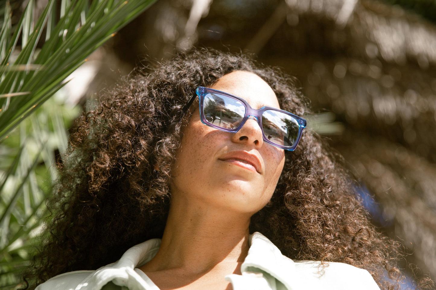 Biscayners Bill Bags Blue Sunglasses Product Image