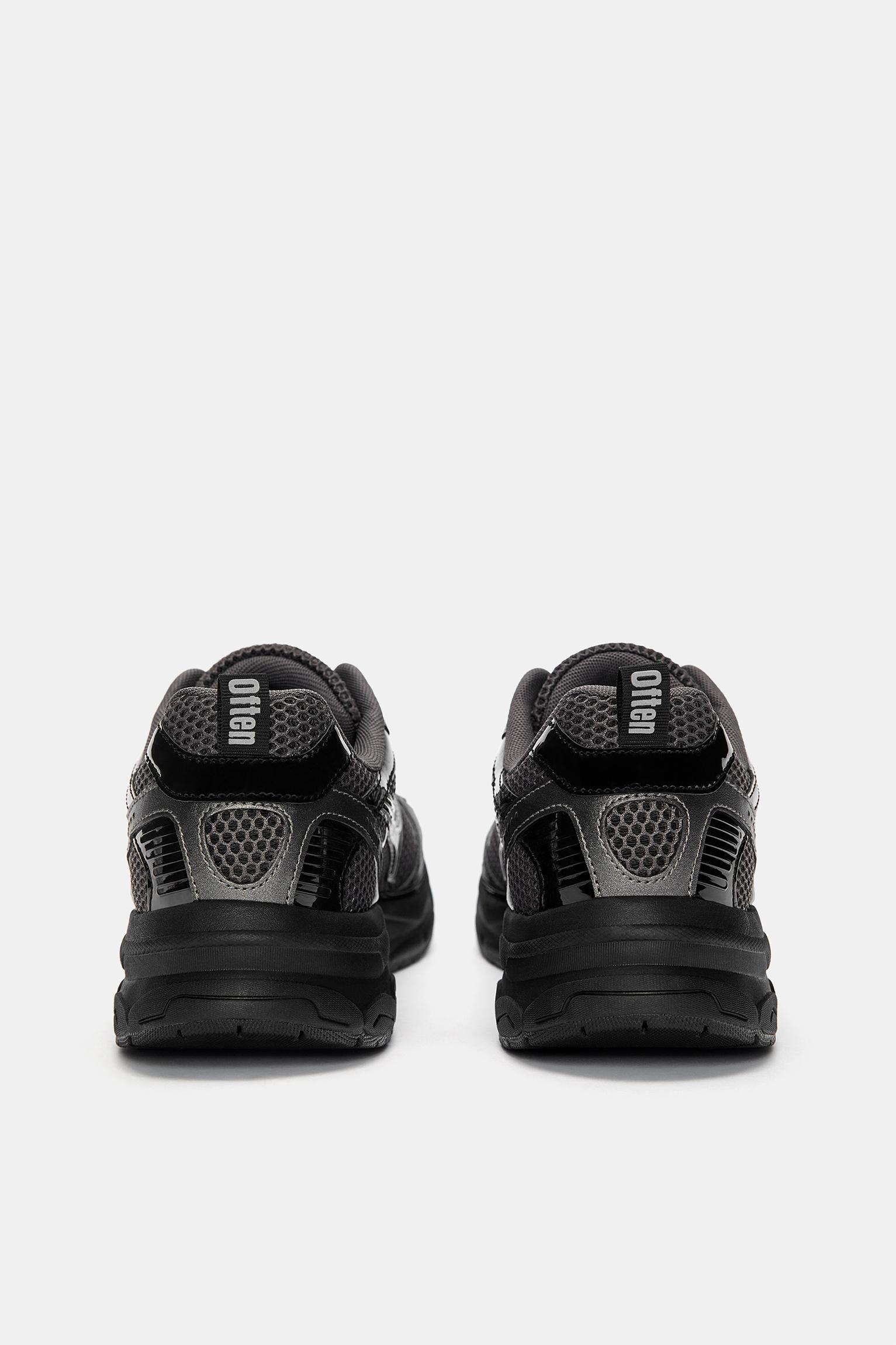 Multi-piece sneakers Product Image