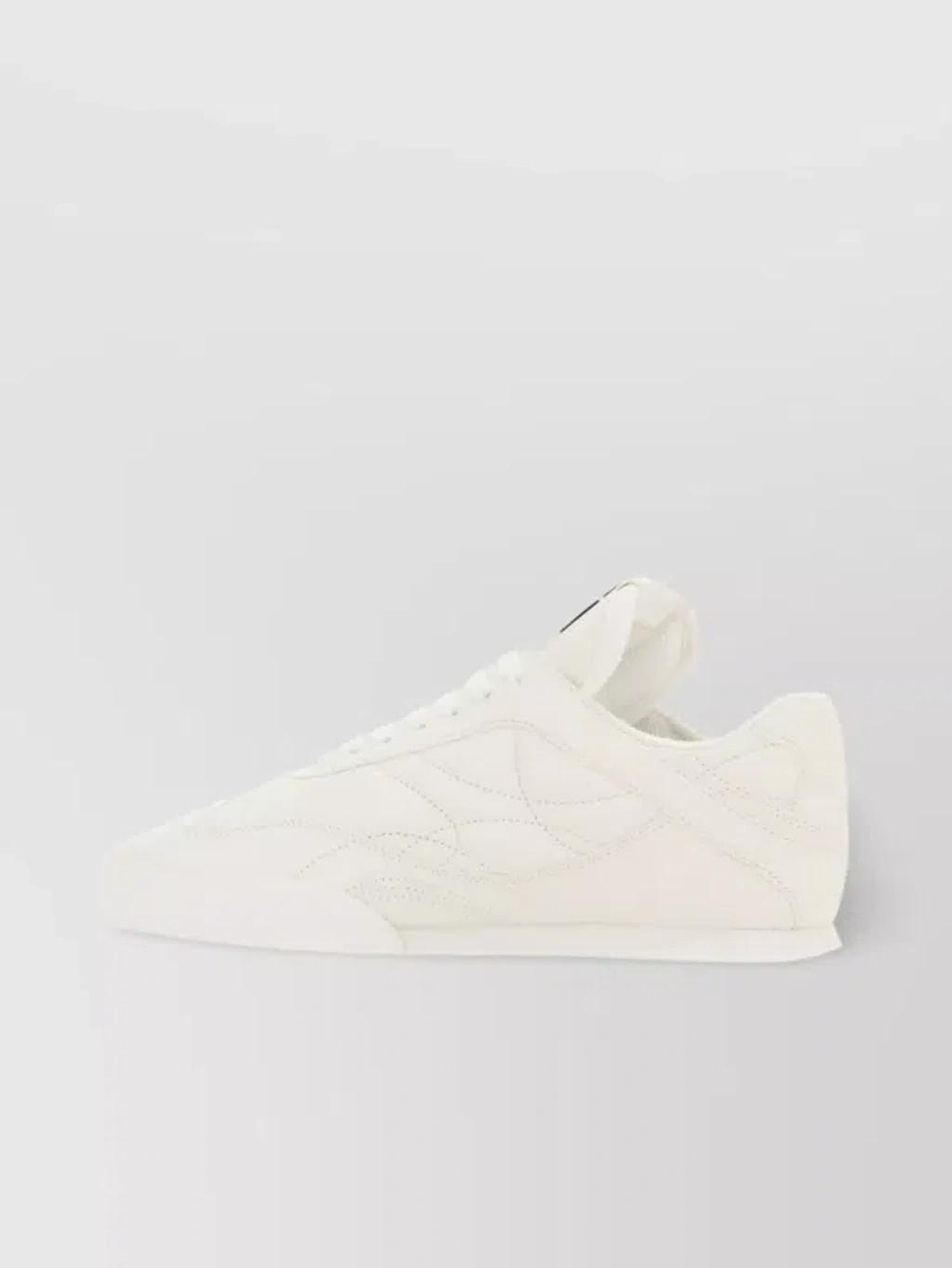 CHLOÉ Womens Chloe Kick Brand-patch Leather Low-top Trainers In White Product Image