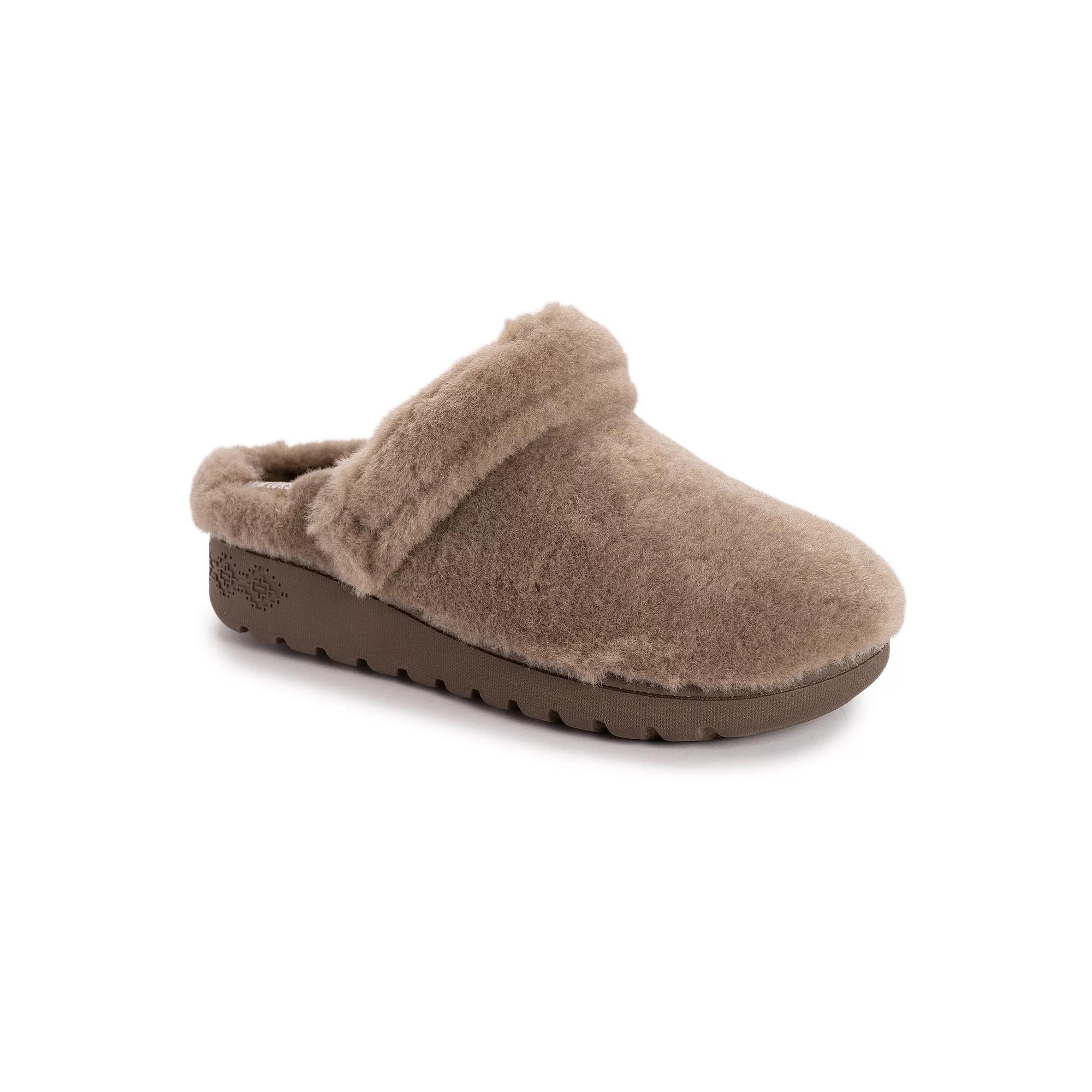 MUK LUKS Womens Quianna Clog Slippers Product Image