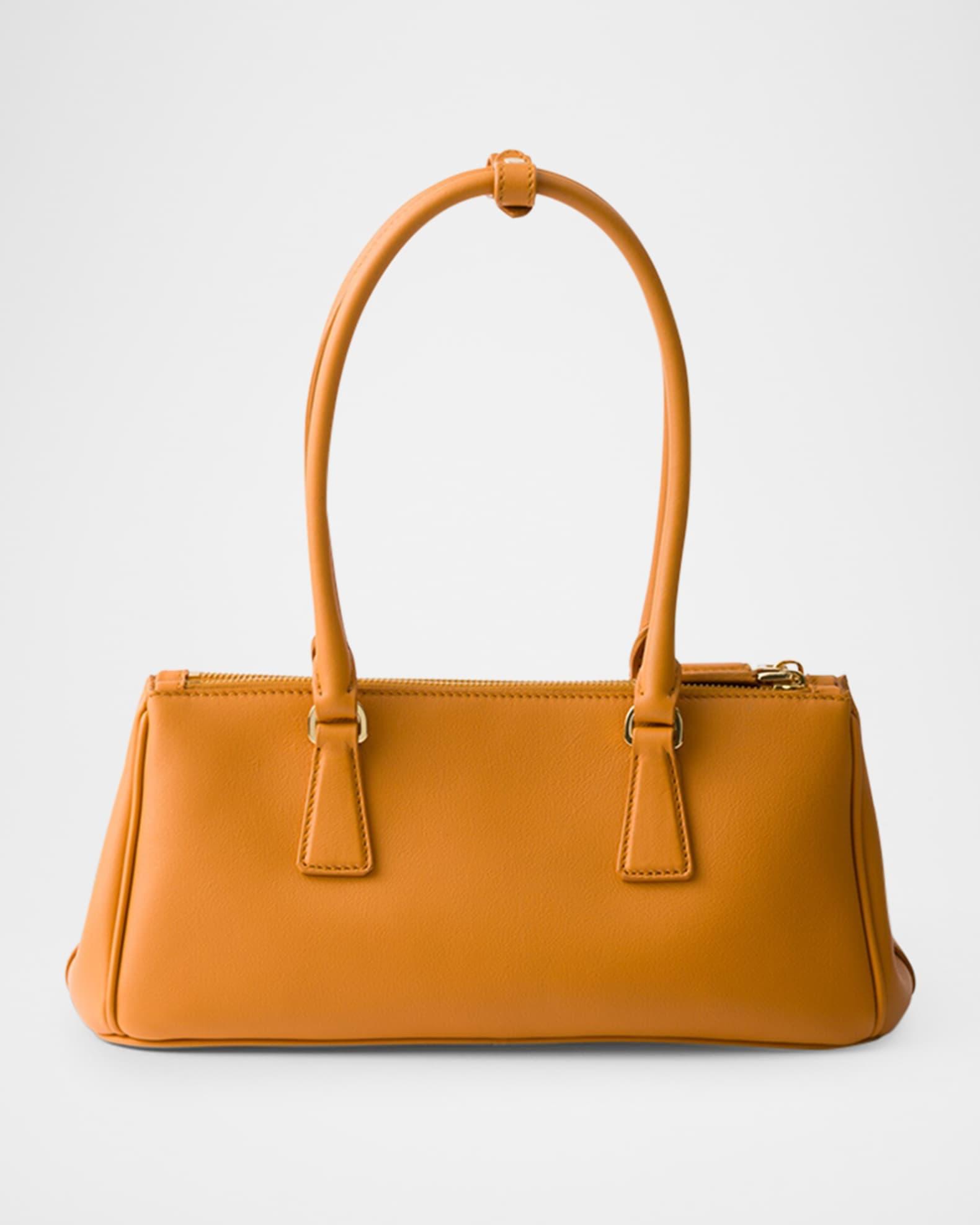 Galleria Medium Leather Shoulder Bag Product Image