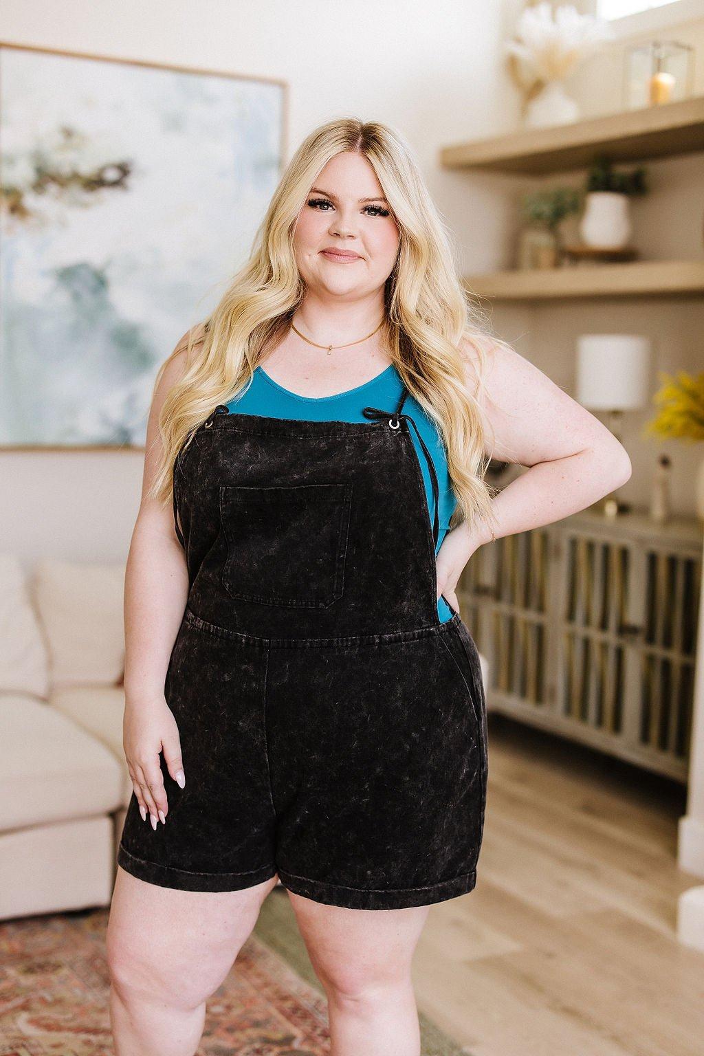 Charlotte High Rise Stone Wash Slim Jeans in Gray (Online Exclusive) Product Image