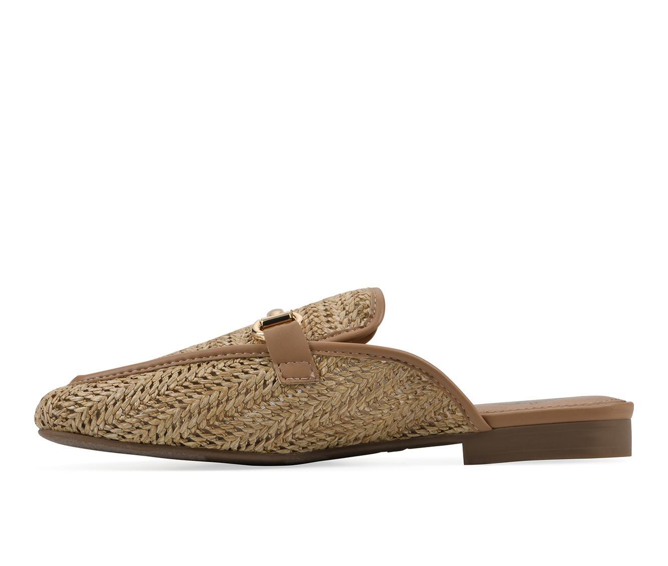 Women's White Mountain Bobbin Shoes Product Image