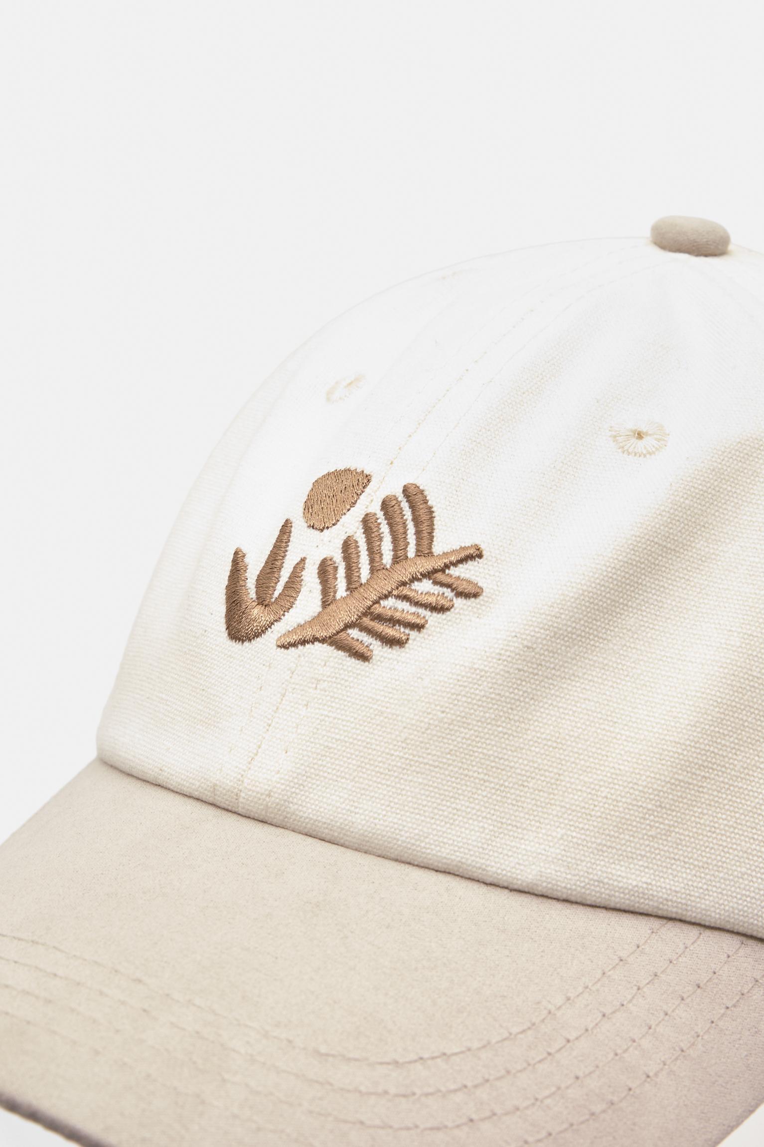 Cap with embroidered plants Product Image