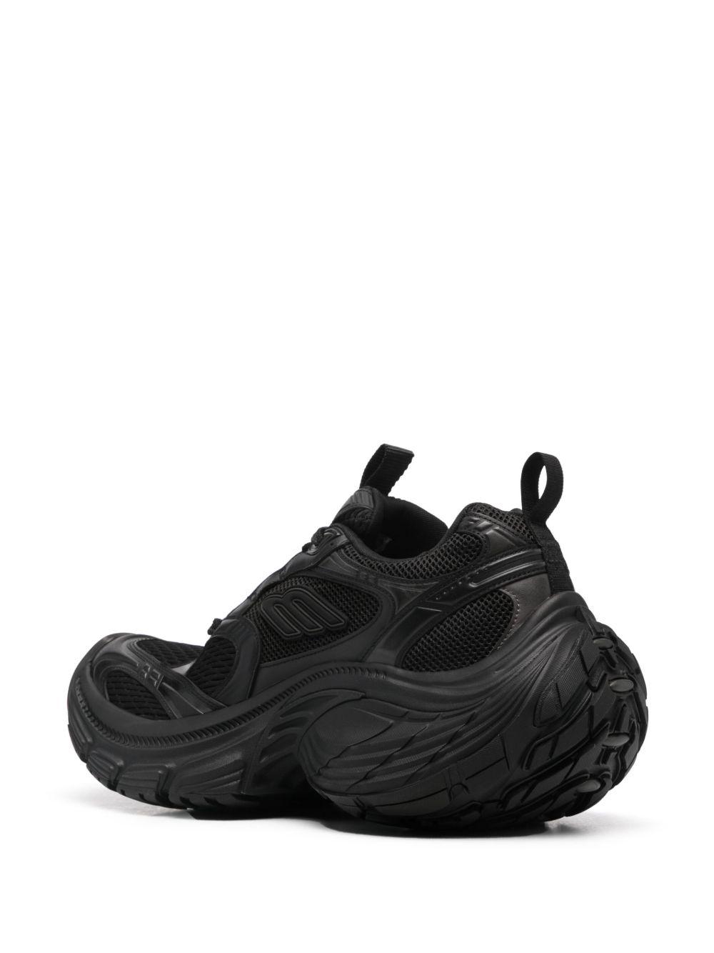10XL sneakers Product Image