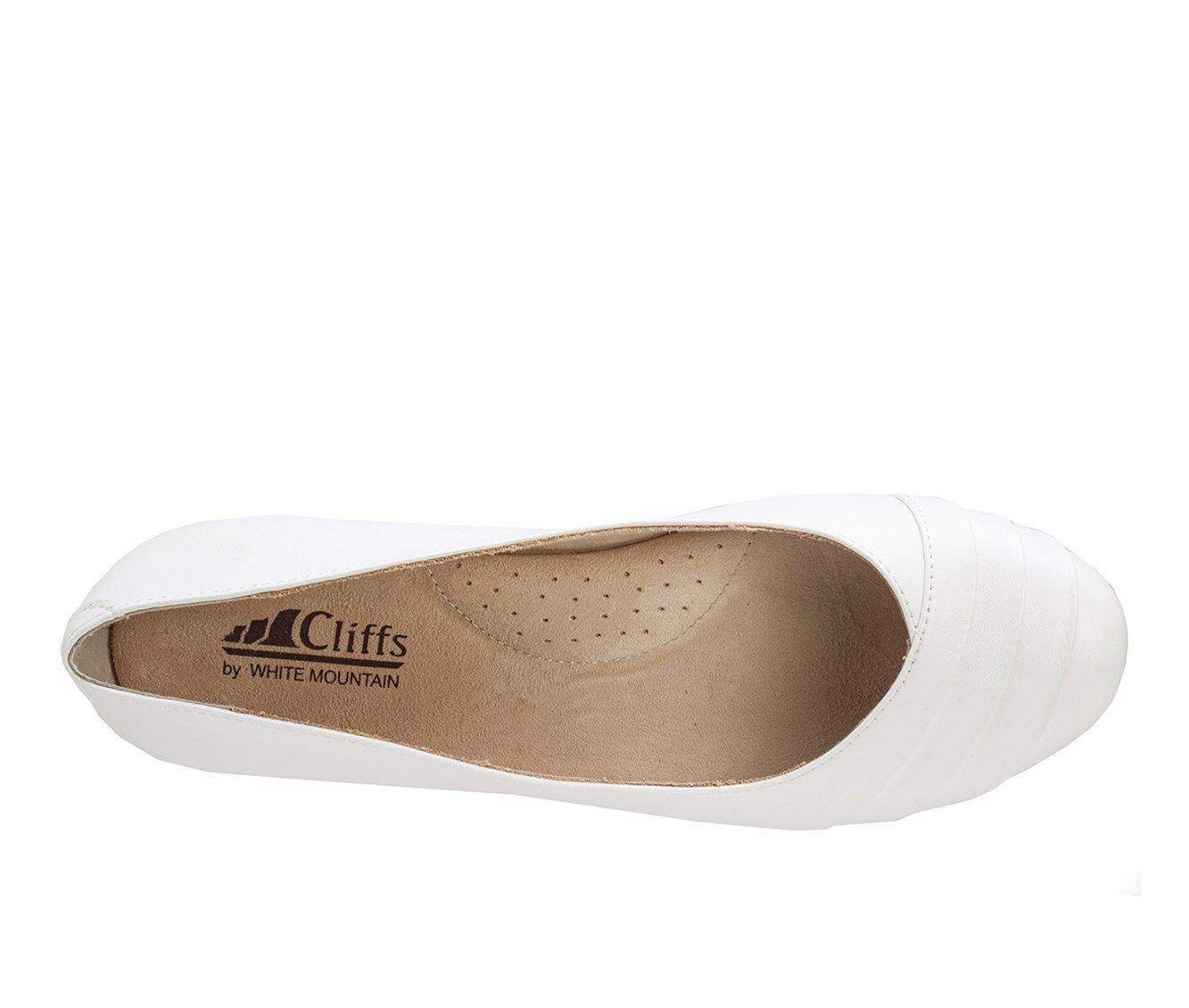 Women's Cliffs by White Mountain Clara Flats Product Image