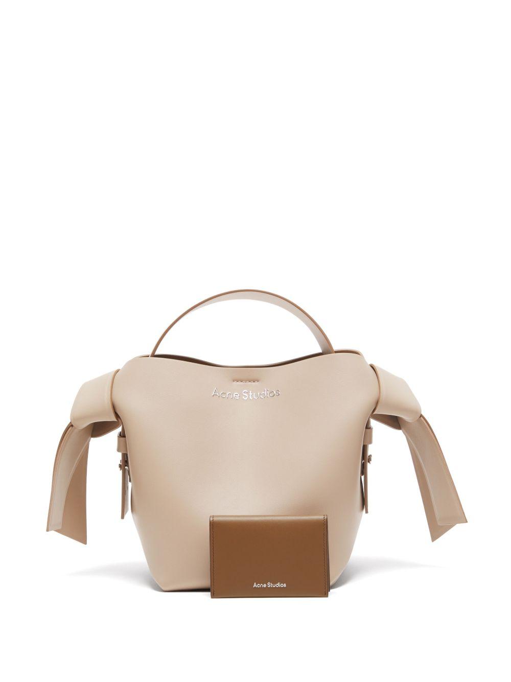 bi-fold card holder Product Image