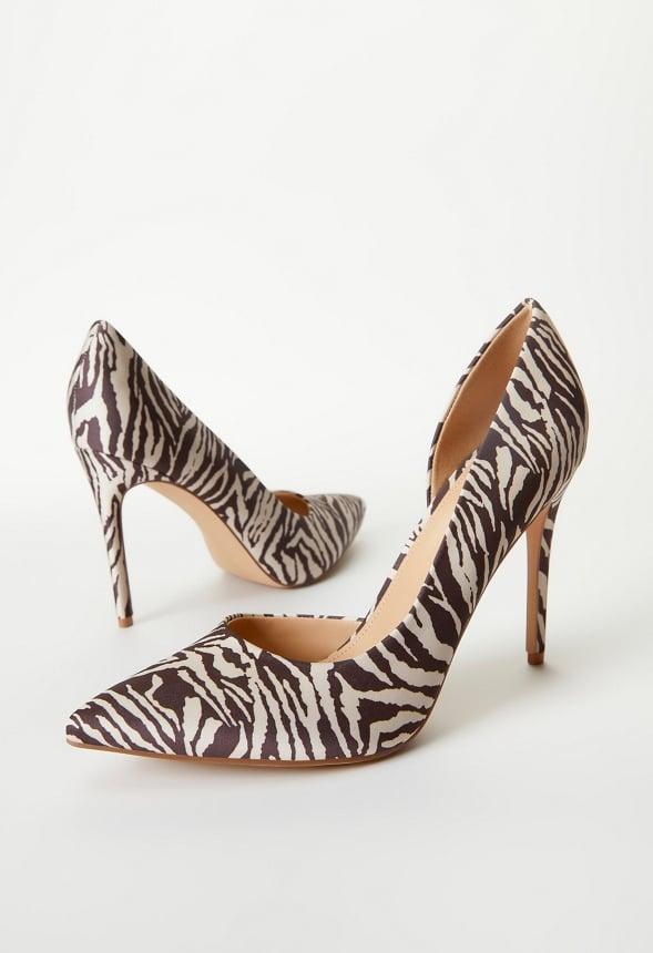 Annakay Pointed Toe Pump Product Image