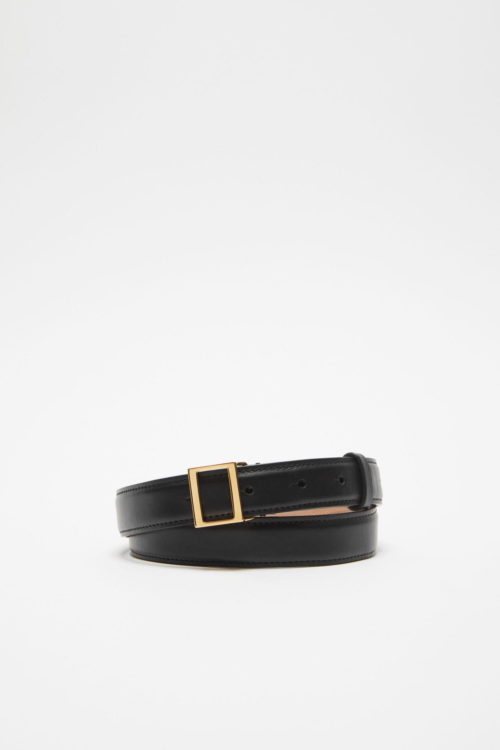 Leather buckle belt Product Image