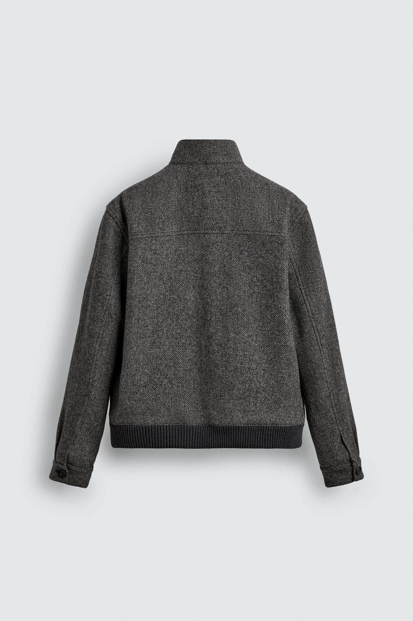 CONTRAST TEXTURED JACKET Product Image
