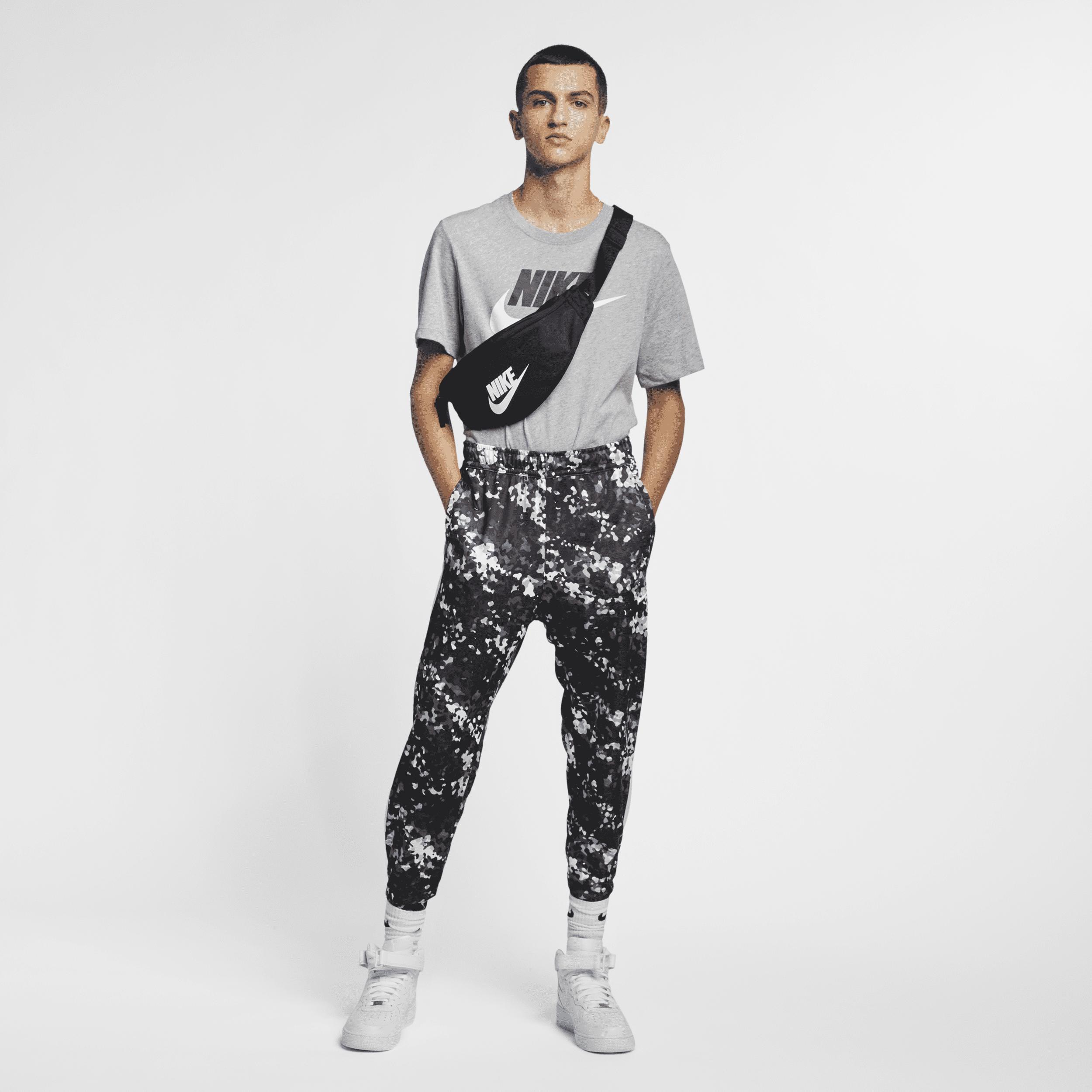 Mens Nike Sportswear T-Shirt | AR5004-063 Product Image