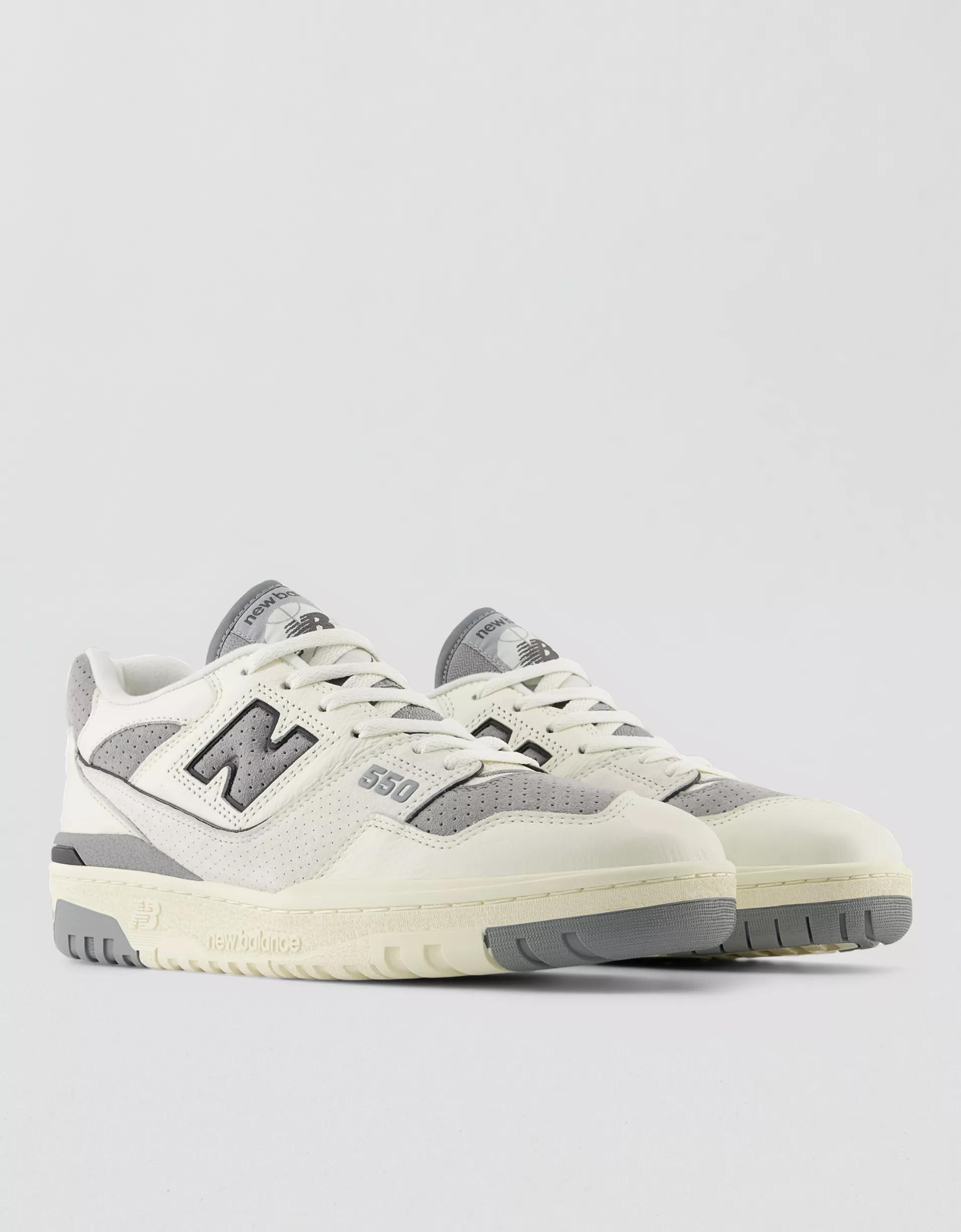 New Balance Men's 550 Sneaker Product Image
