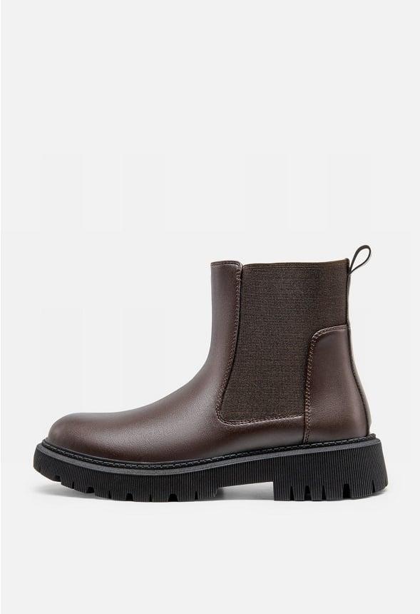 Men's Slip-On Chelsea Boots with Chunky Sole Product Image