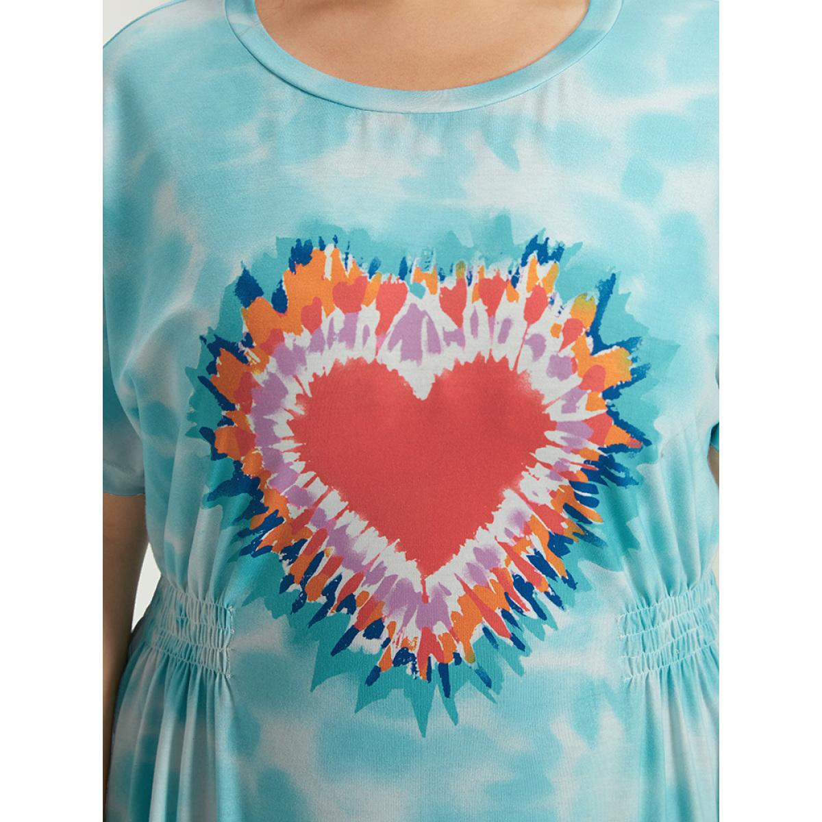Plus Size Tie Dye Heart Print Shirred Batwing Sleeve Dress Multicolor Women Casual Tie Dye Round Neck Short sleeve Curvy Midi Dress BloomChic 14-16/1X Product Image