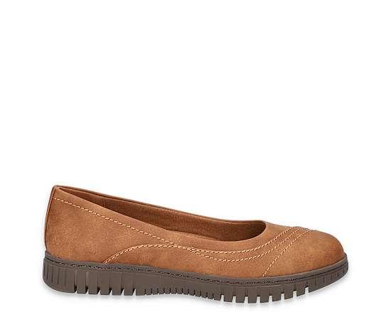 Easy Street Womens Cosma Flat Product Image