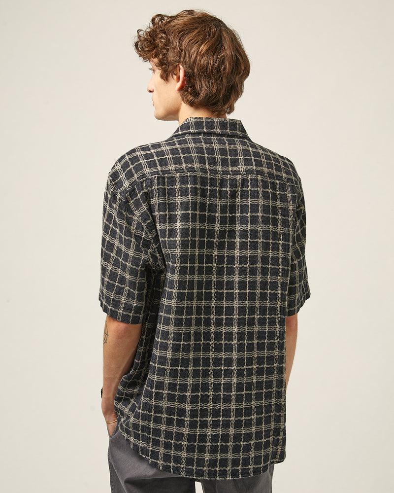 Wavy Linen SS - Black Product Image