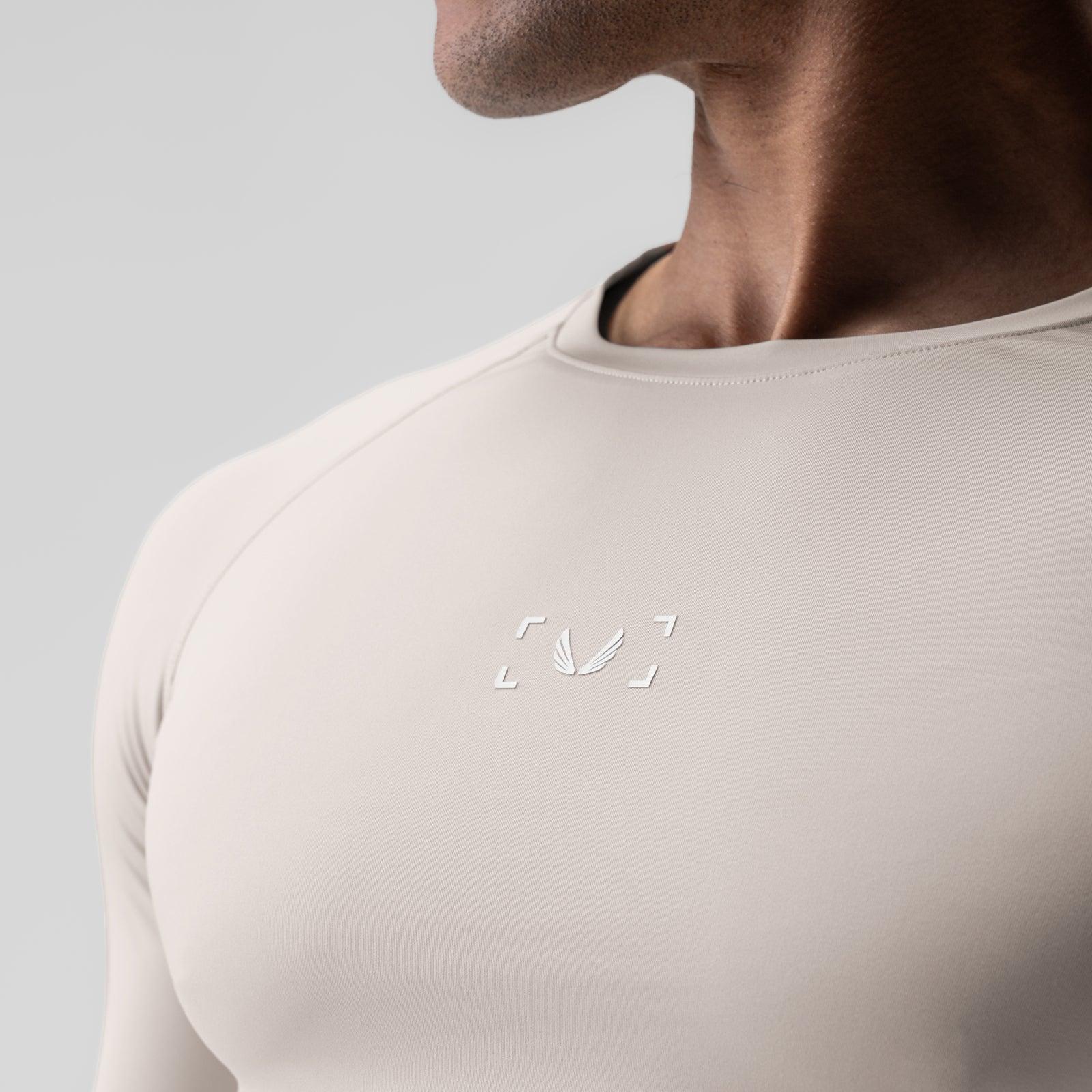 1027. WarpFlexx-Lite® Half-Sleeve Baselayer - Chai Product Image