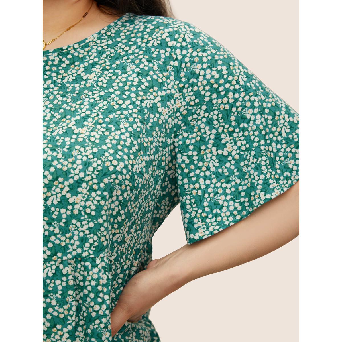 Plus Size Green Ditsy Floral Round Neck Flutter Sleeve Blouse Women Elegant Short sleeve Round Neck Everyday Blouses BloomChic 12/L Product Image